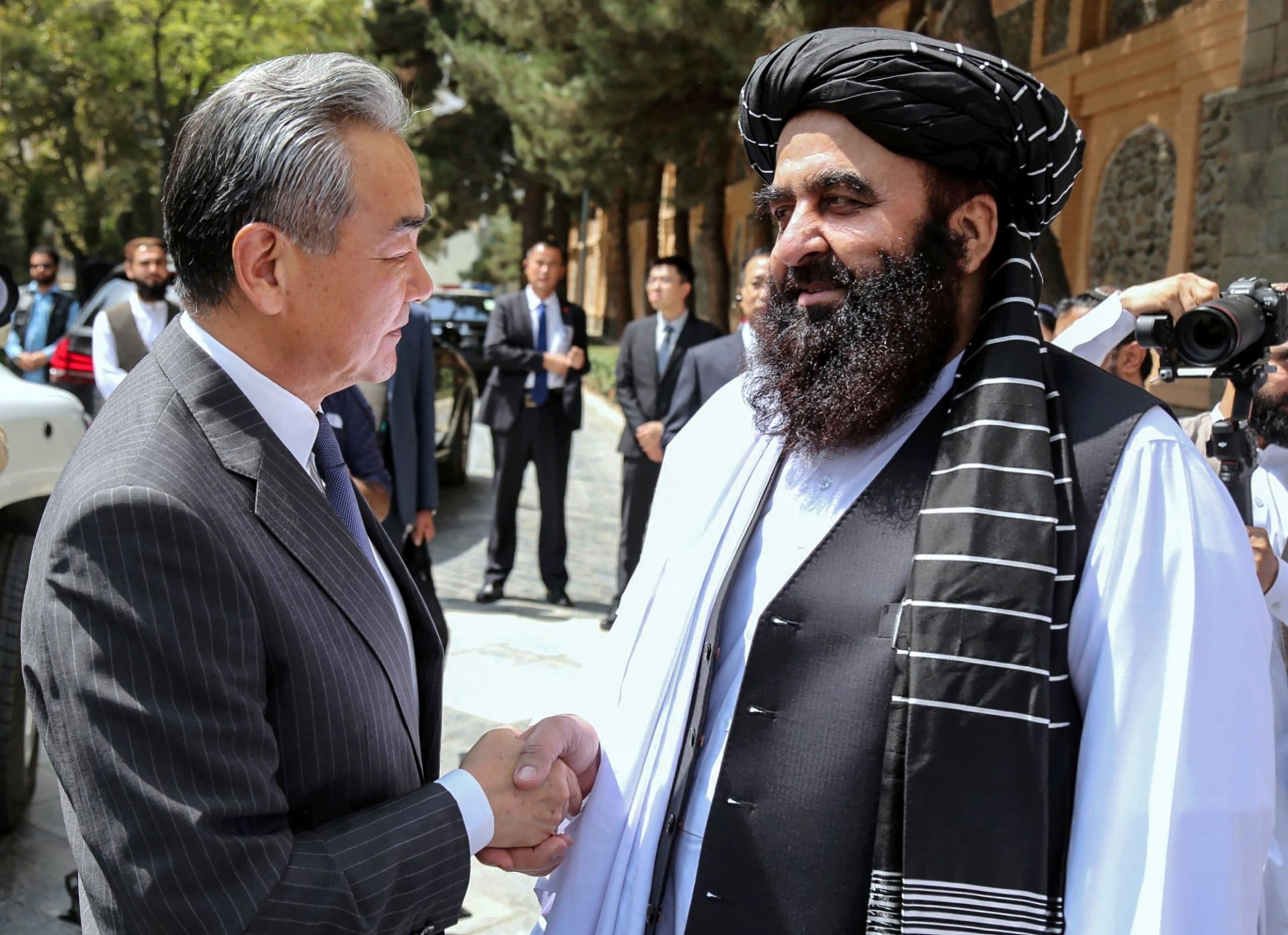 Pakistan, China and Afghanistan hold high-level meeting in Kabul to boost cooperation