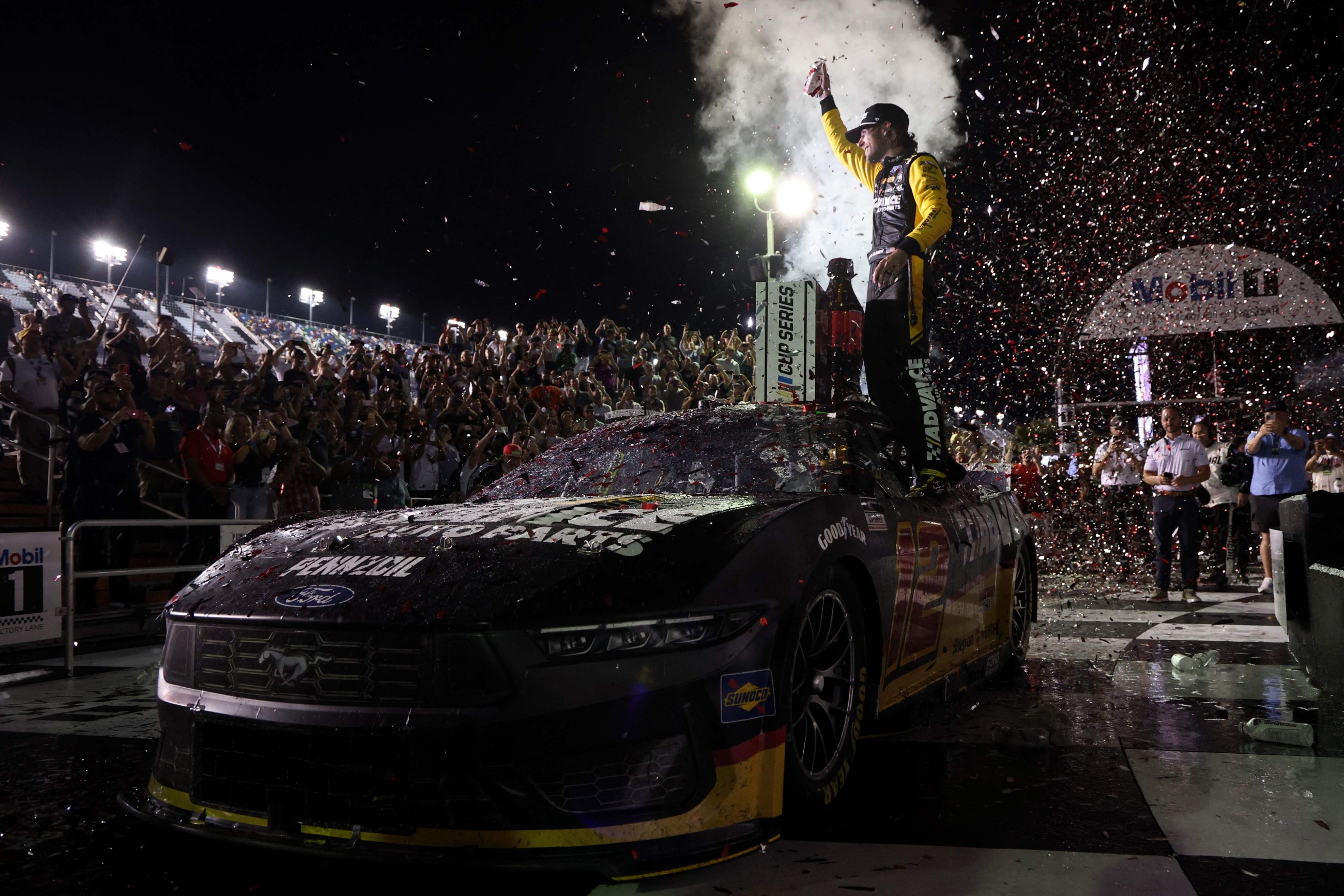 Ryan Blaney wins thrilling NASCAR regular-season finale at Daytona