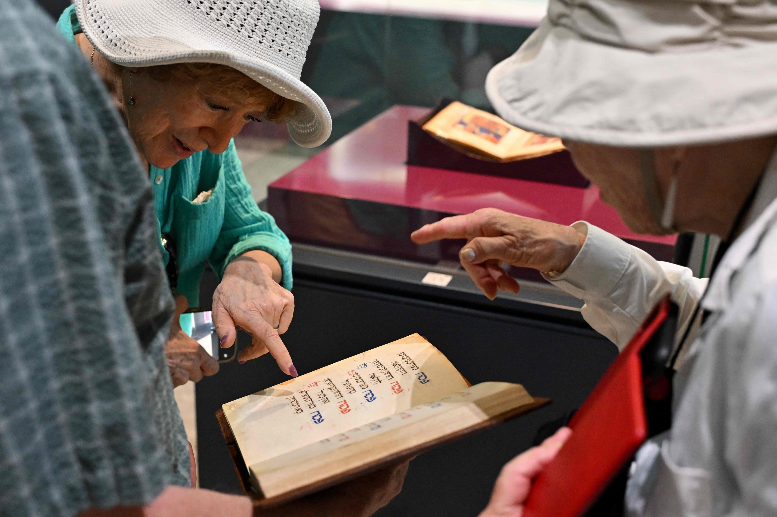 Bosnia's national museum under fire for using Jewish treasure to raise funds for Gaza