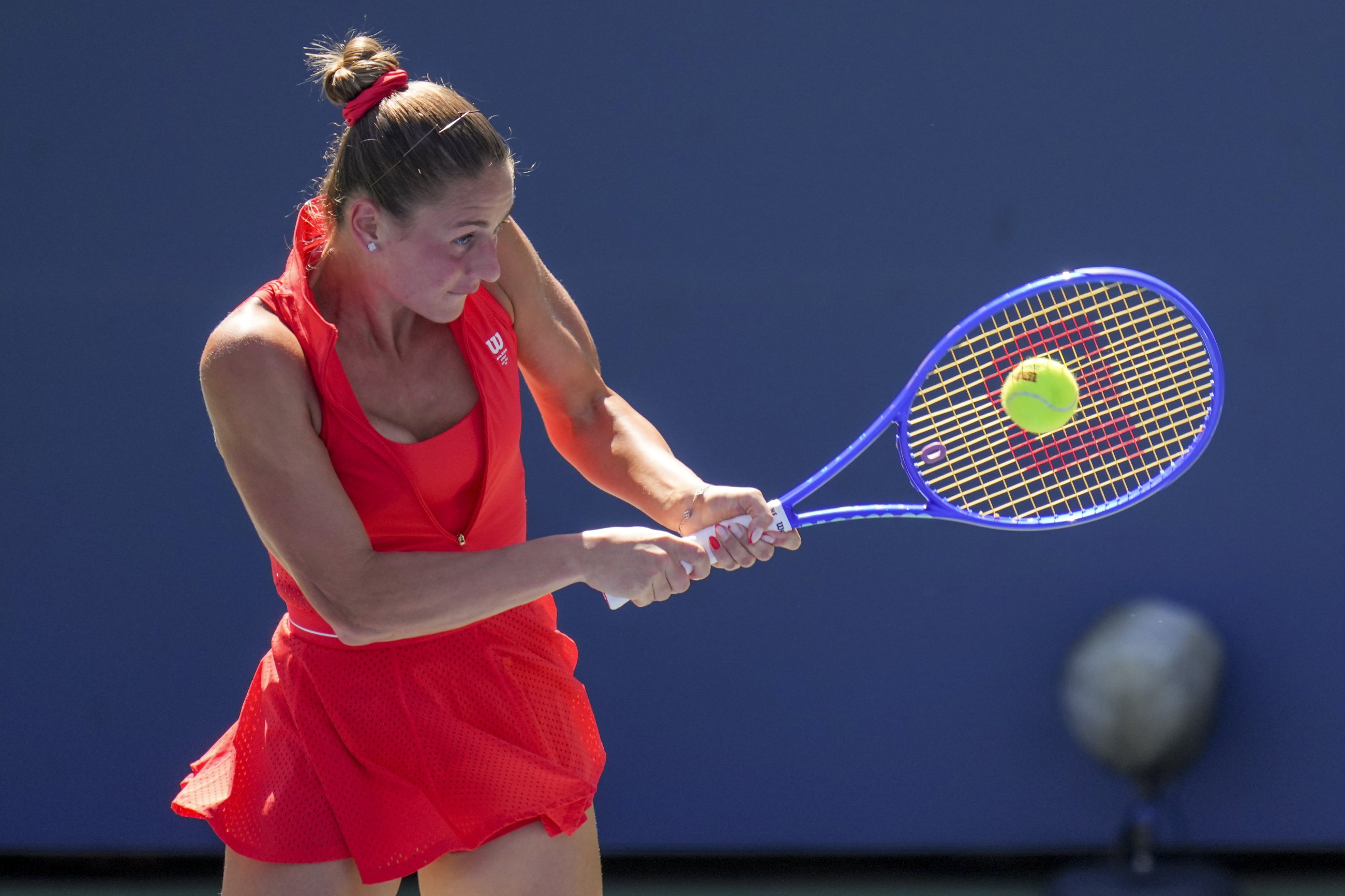 Djokovic battles past Svajda as Kostyuk, Raducanu move ahead