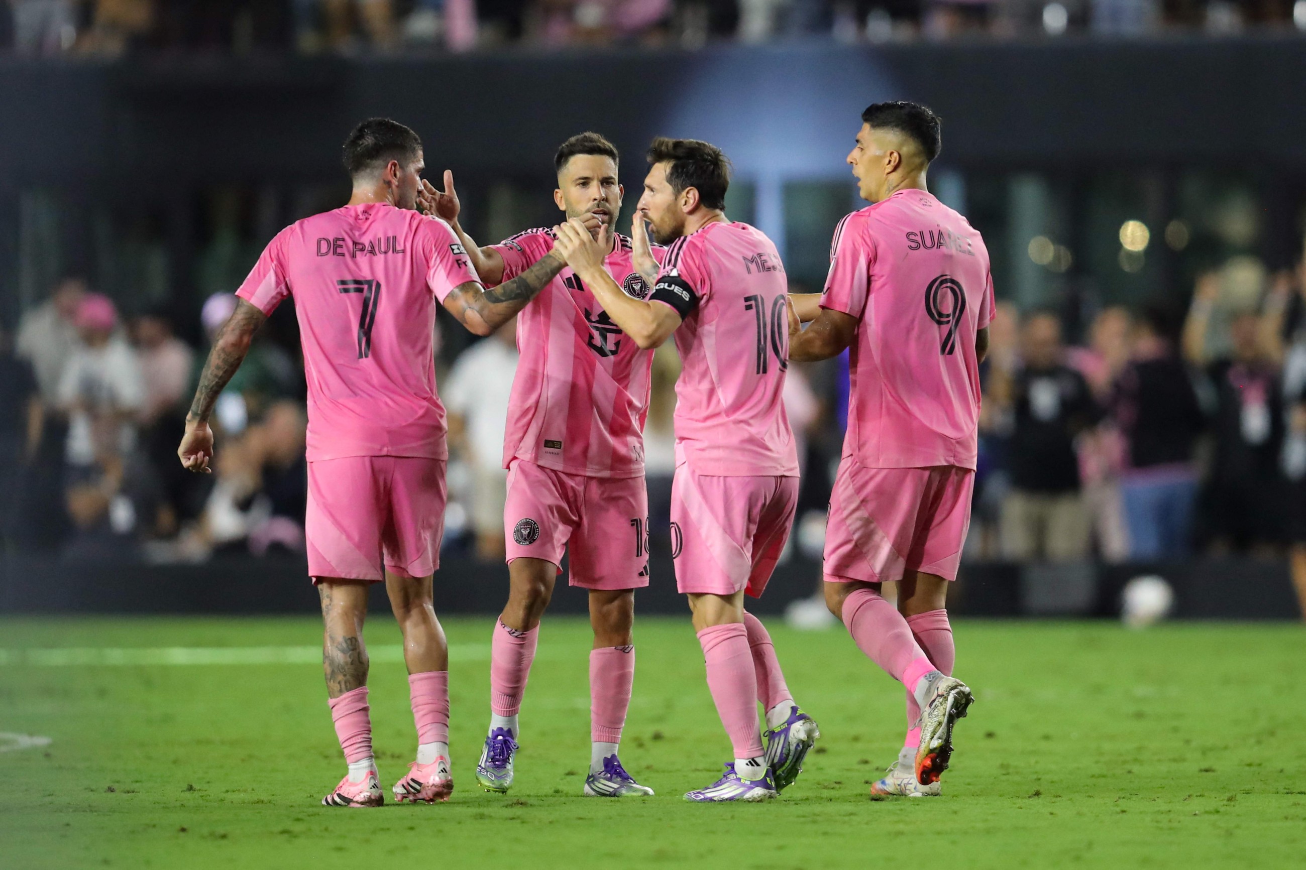 Messi brace propels Miami into Leagues Cup final