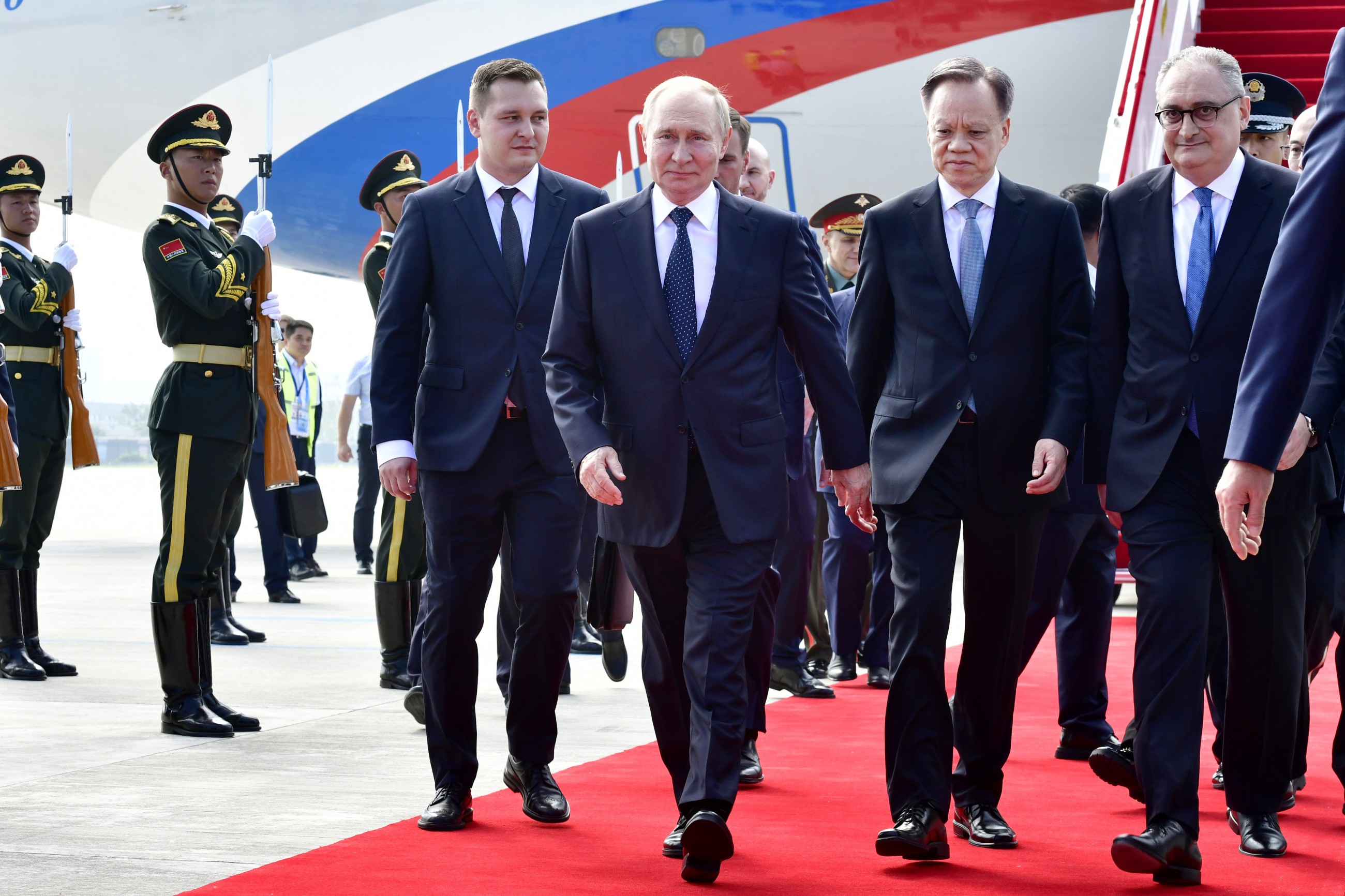 Putin and Modi in China for summit hosted by Xi