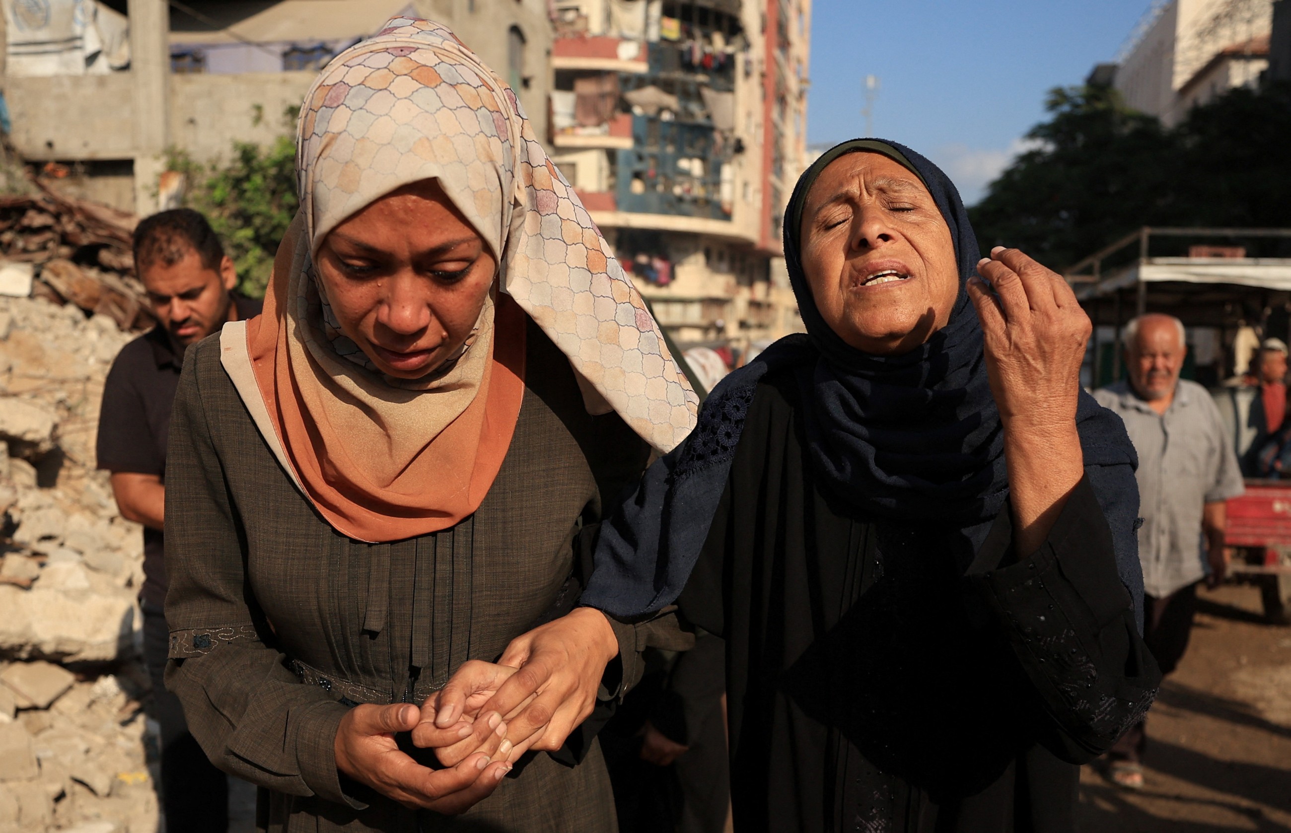 35,000 Gazans face death over air raid bombings – they can’t hear them coming