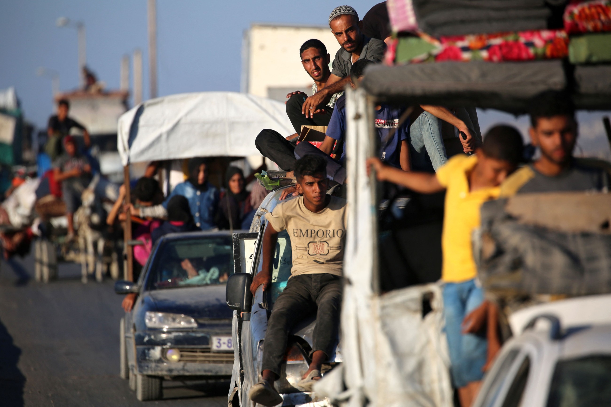 Fifty more Palestinians killed in Gaza as Israel steps up attacks on main city