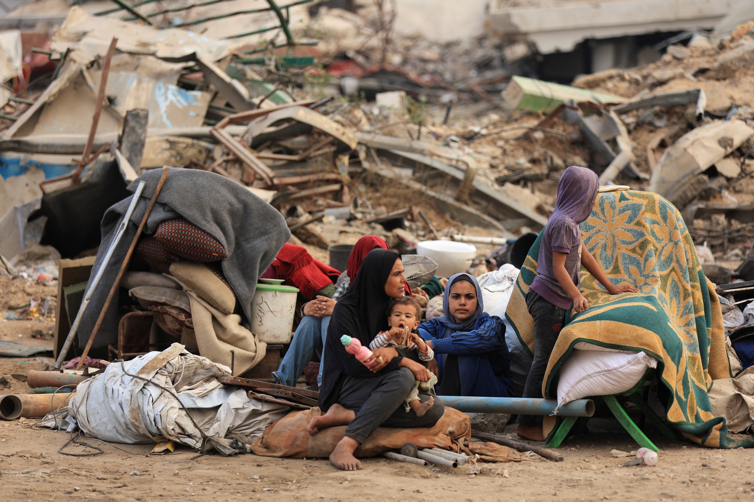 32 more killed after Israel ramps up strikes on Gaza