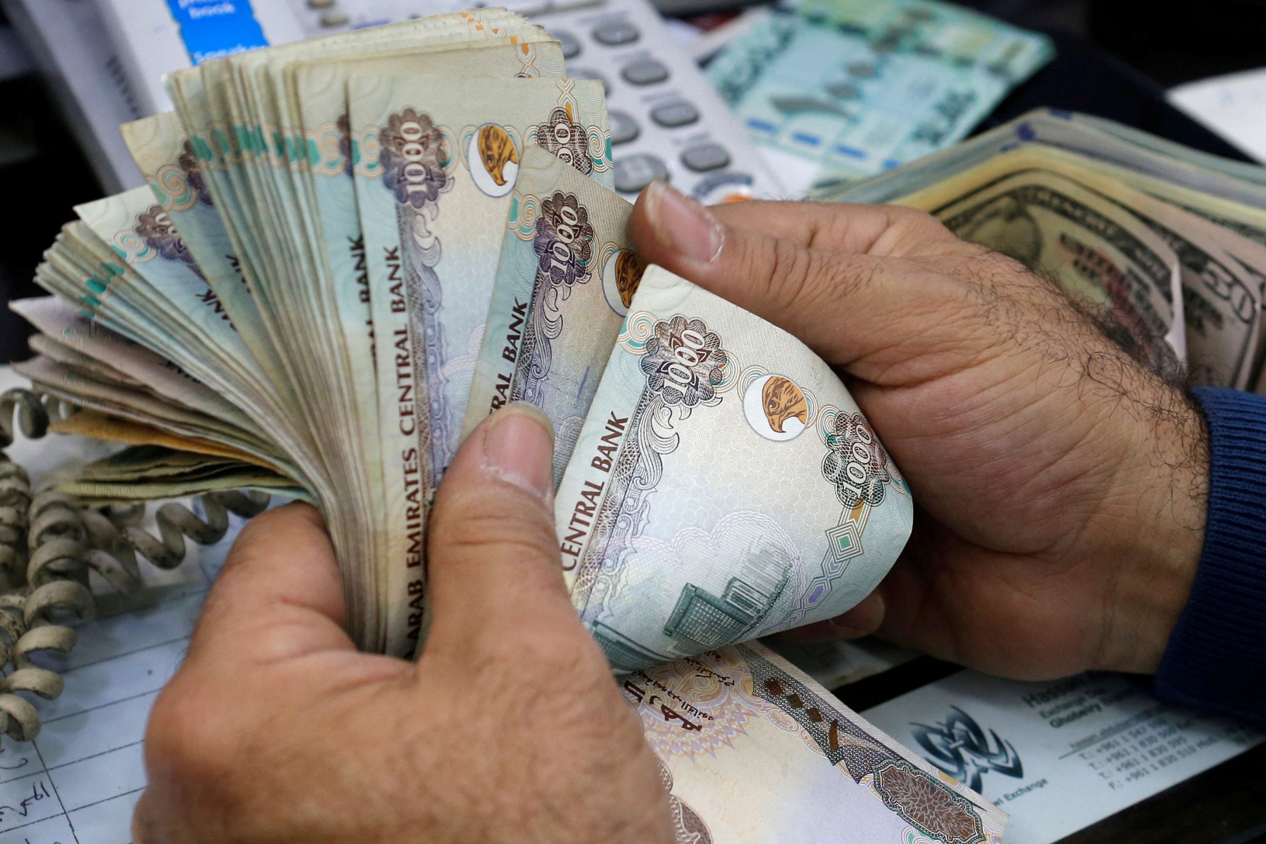 Individuals post fake advert offering currency exchange, defraud Al Ain man of Dhs35,000
