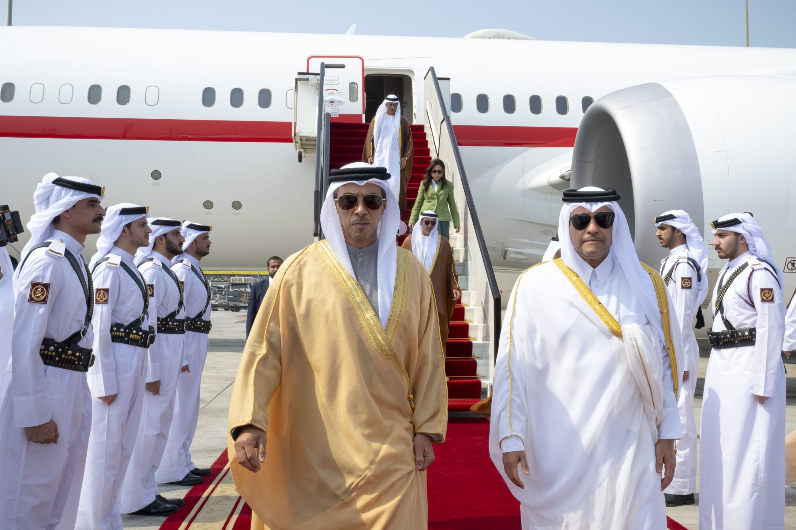 Sheikh Mansour attends GCC and Arab-Islamic summits on behalf of President