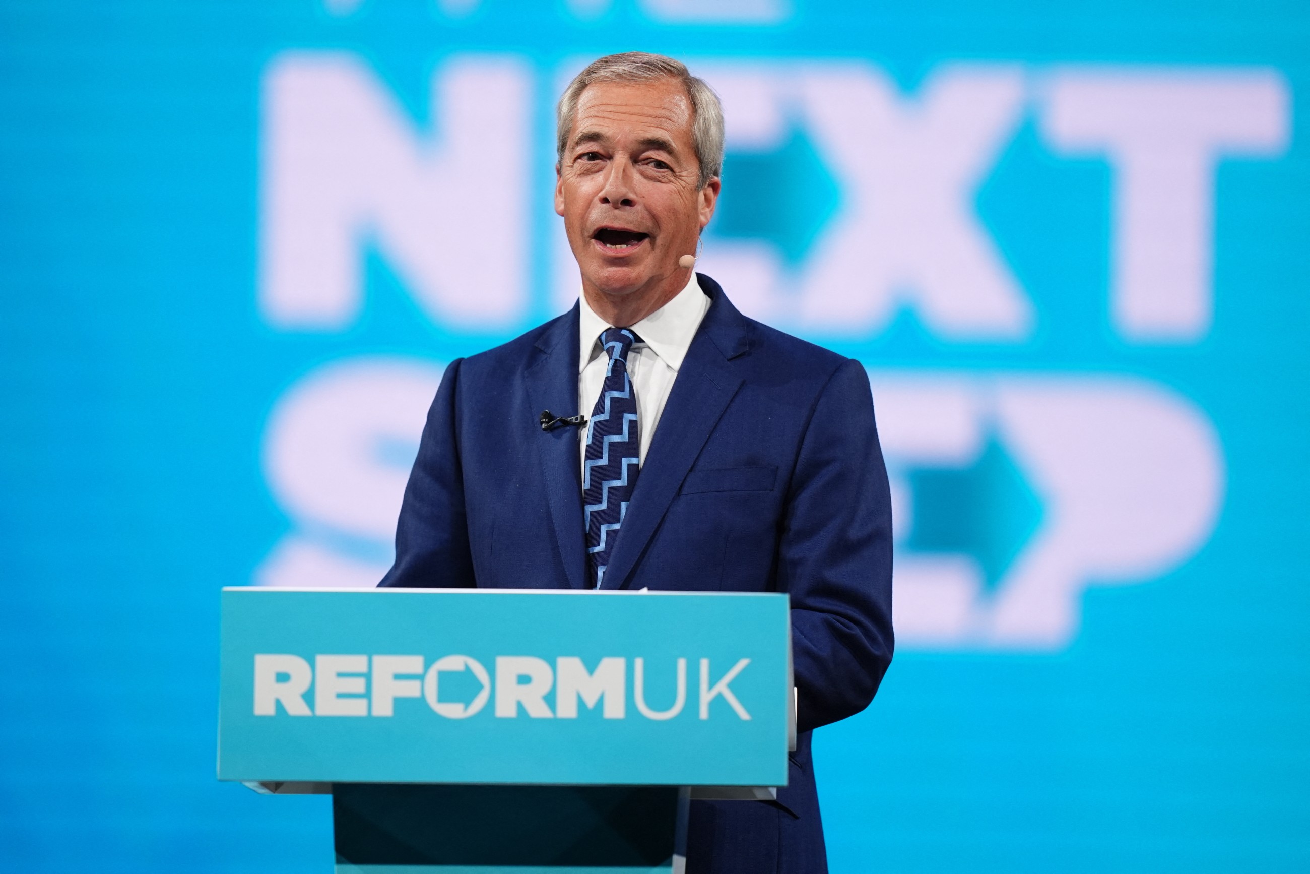 Britain looks for answers after huge far-right rally