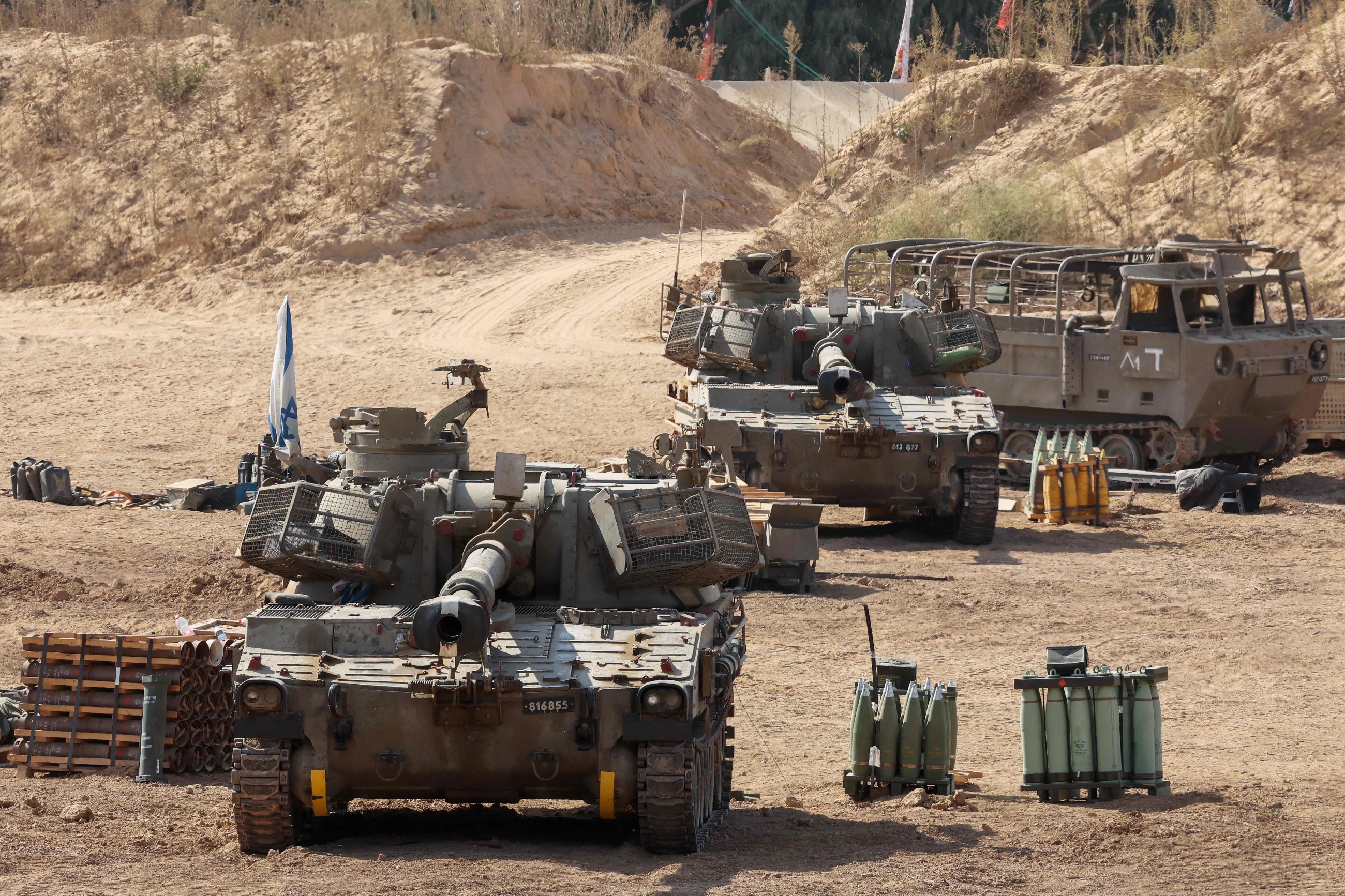 Israeli strikes kill 14 more Palestinians in Gaza