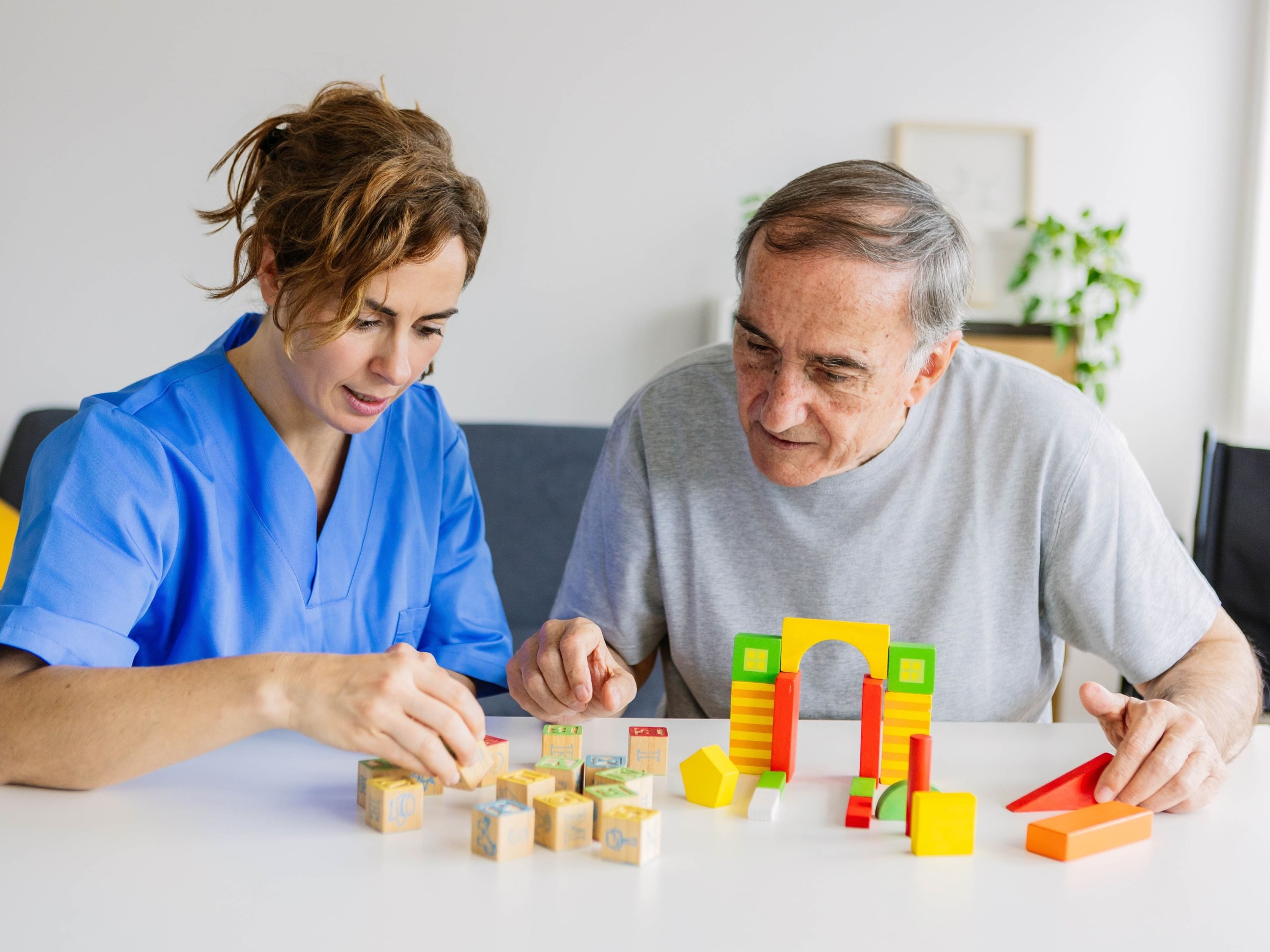 UAE unveils region&rsquo;s first AI-based therapy for Alzheimer&rsquo;s and Dementia