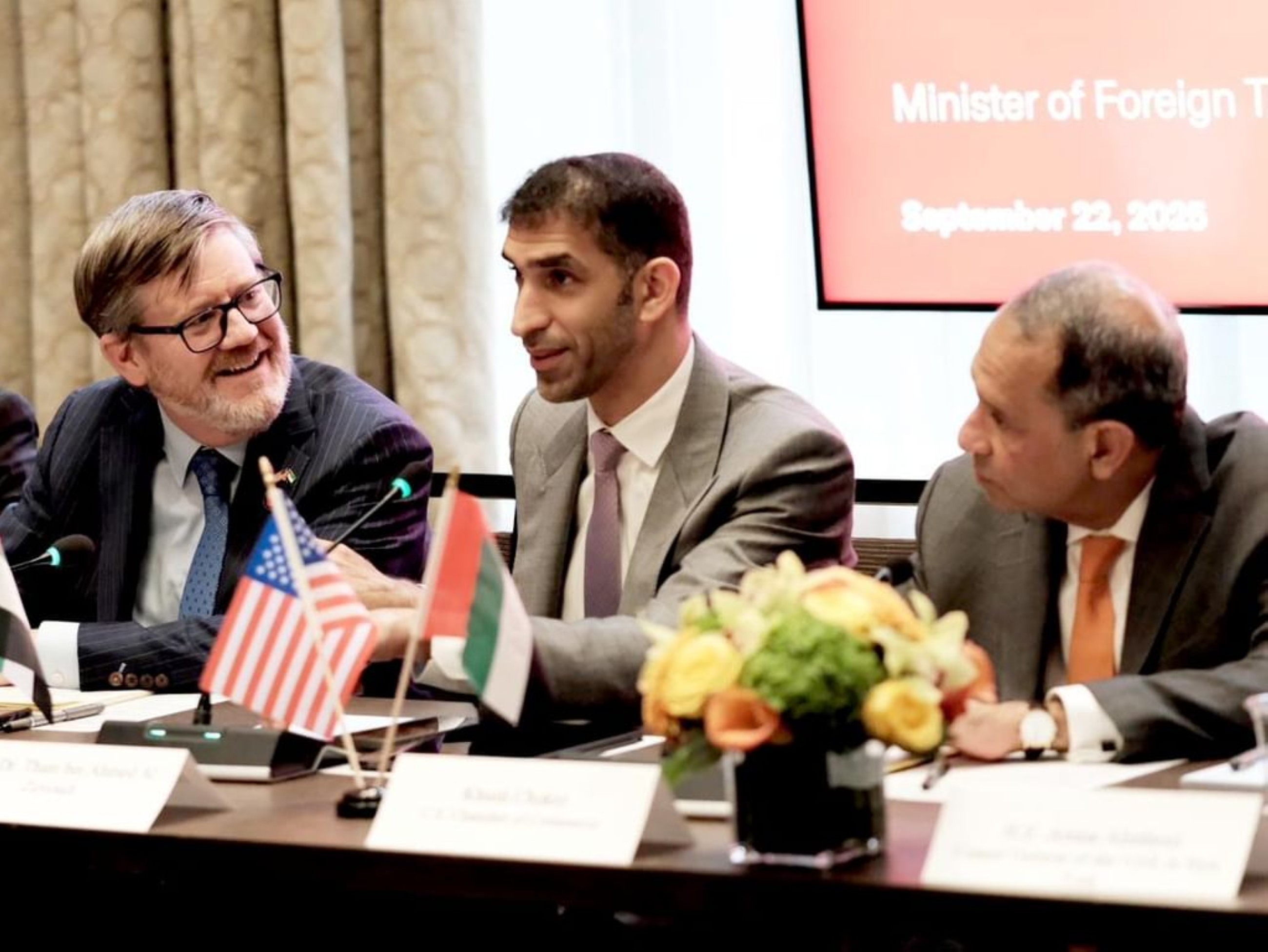 UAE, US explore ways to advance trade and investment relations