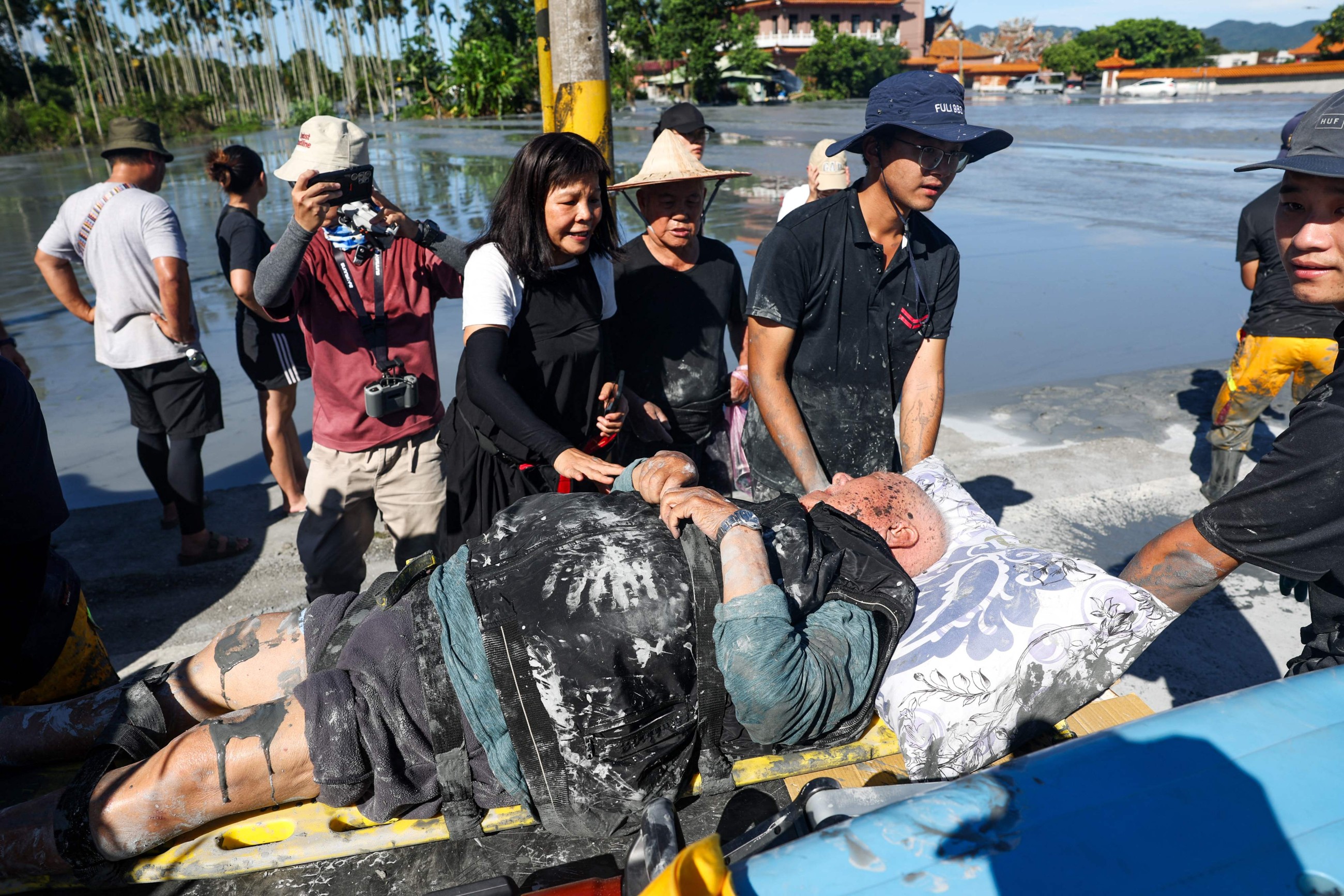 Philippines cancels classes, flights as new storm looms