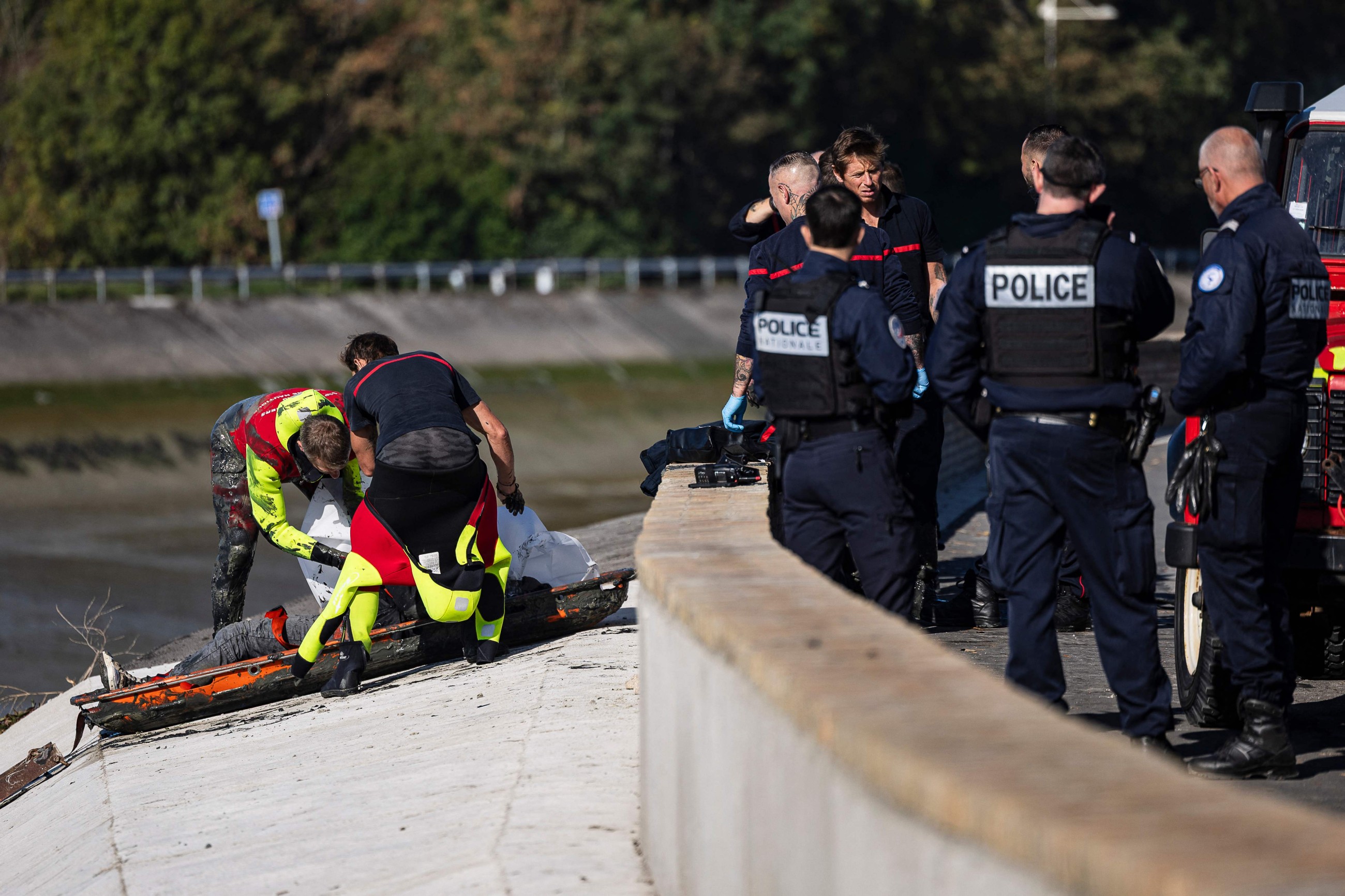 Two migrant women die trying to cross Channel from France to UK