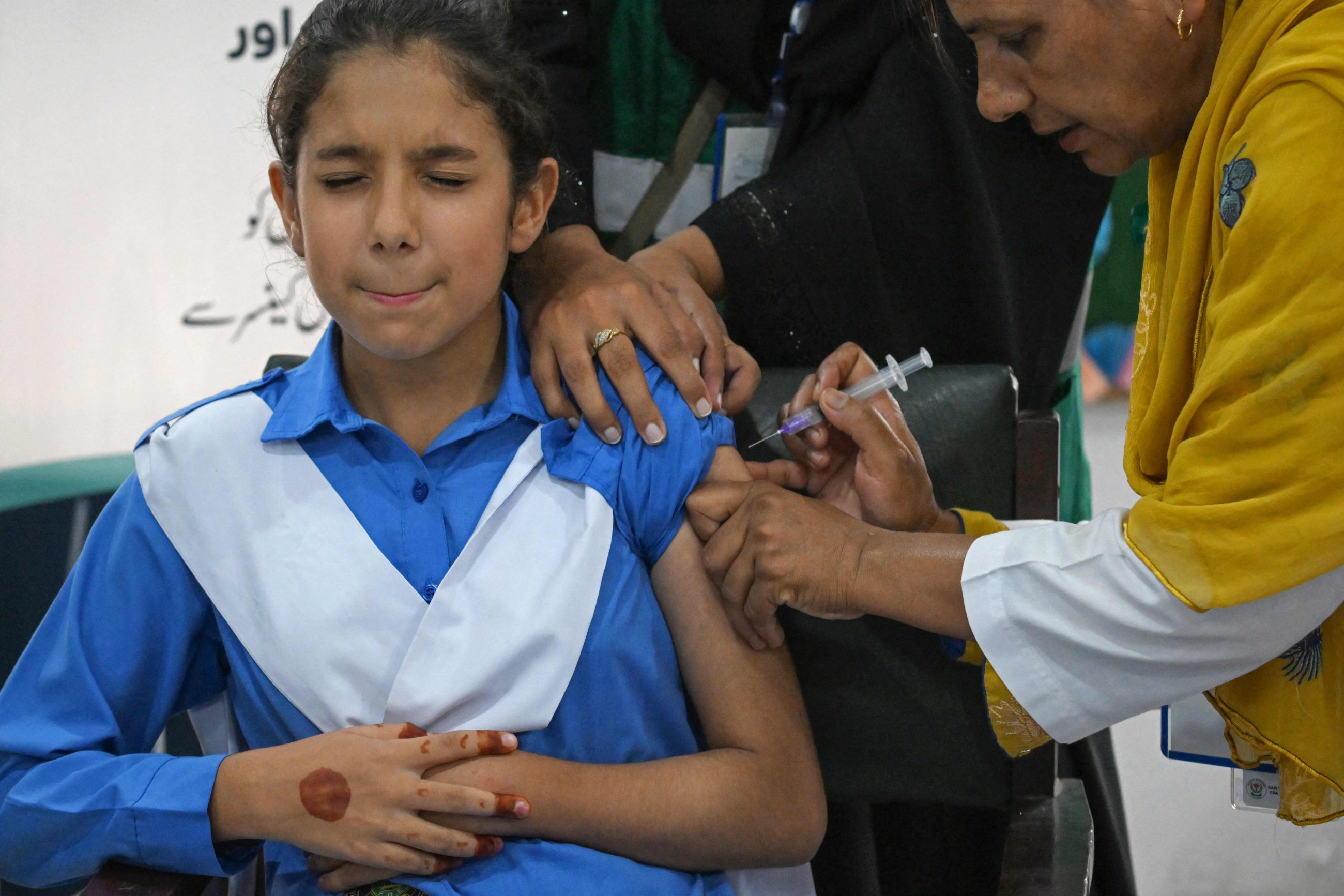 Pakistani parents rebuff HPV vaccine over infertility fears
