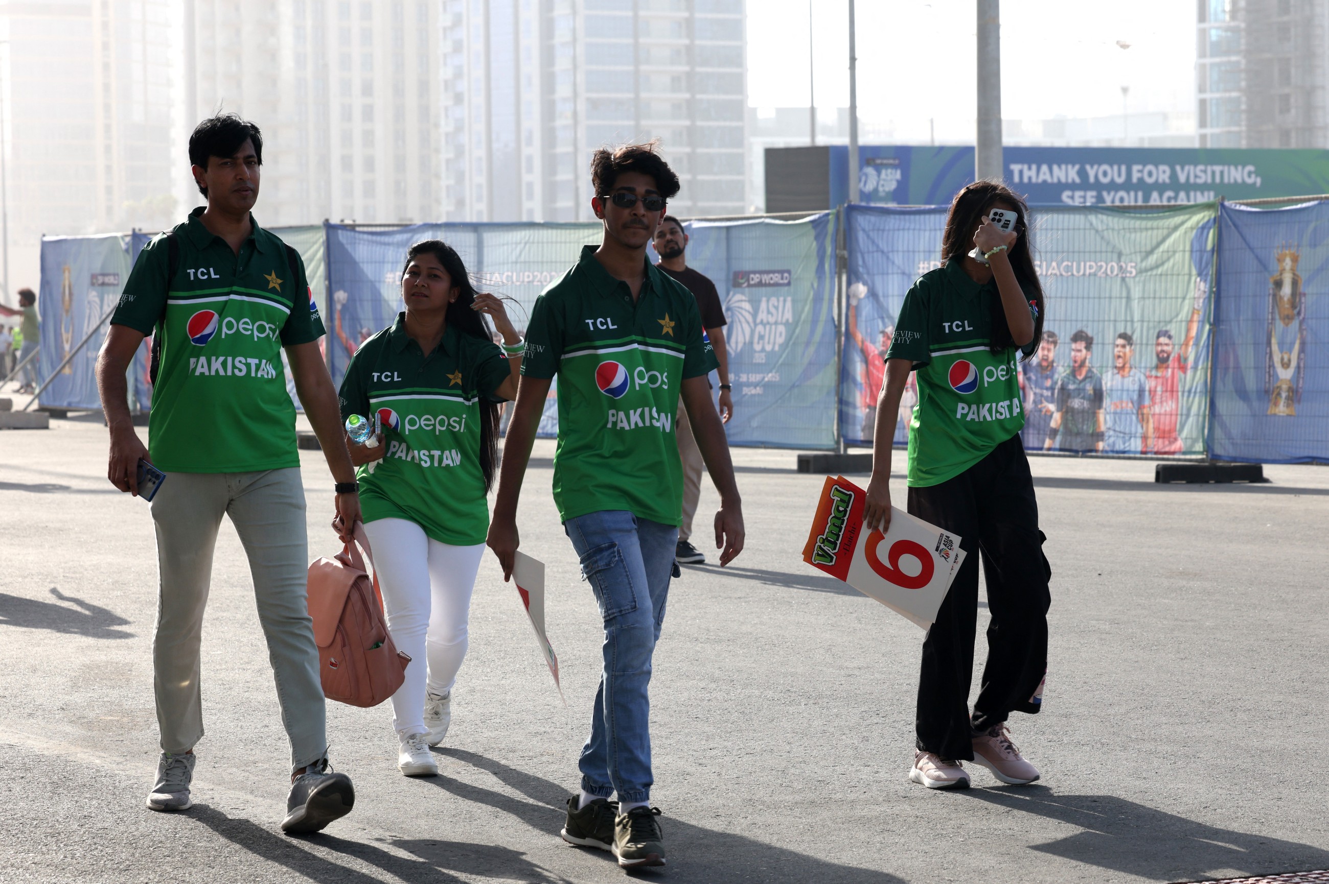 Fans arrive at Dubai Cricket Stadium ahead of high voltage India, Pakistan final clash