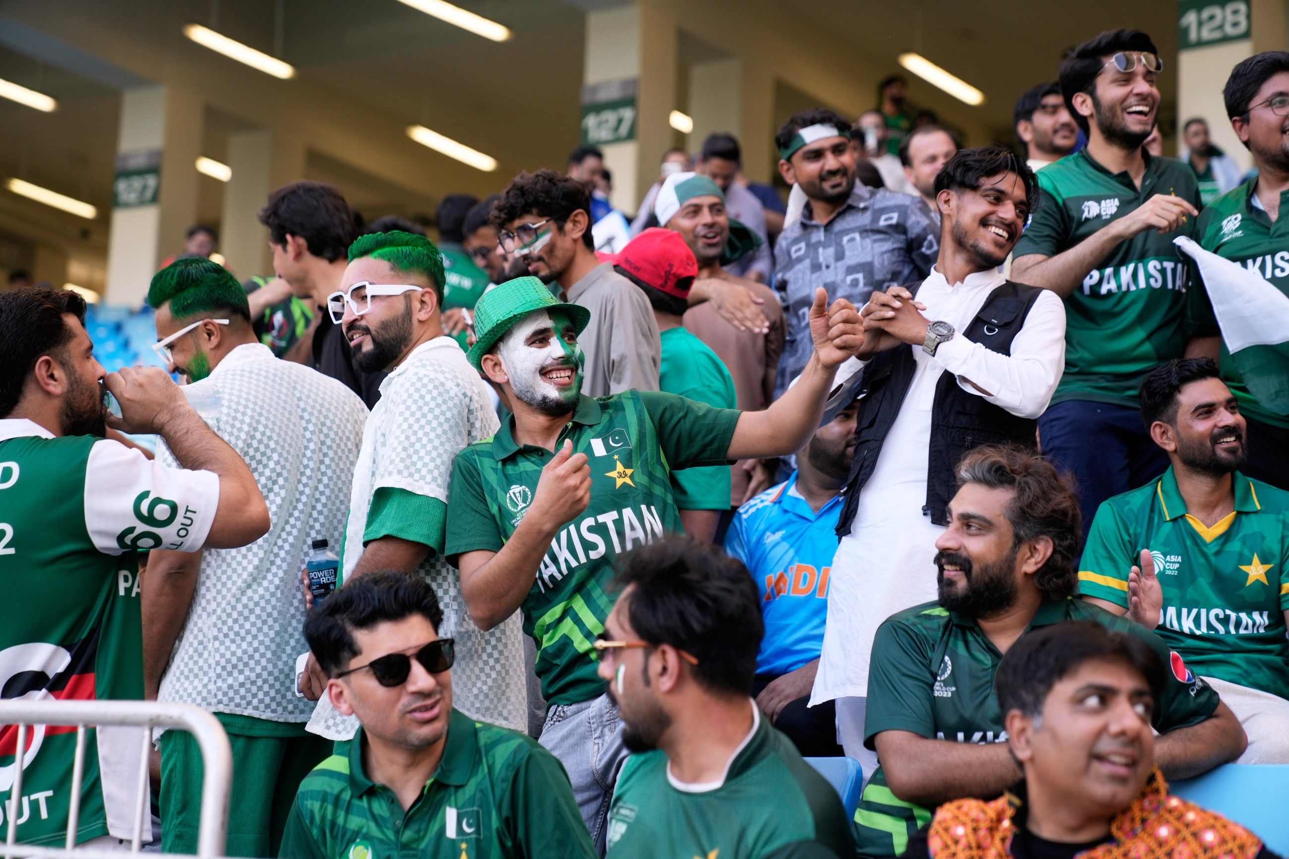 Fans arrive at Dubai Cricket Stadium ahead of high voltage India, Pakistan final clash
