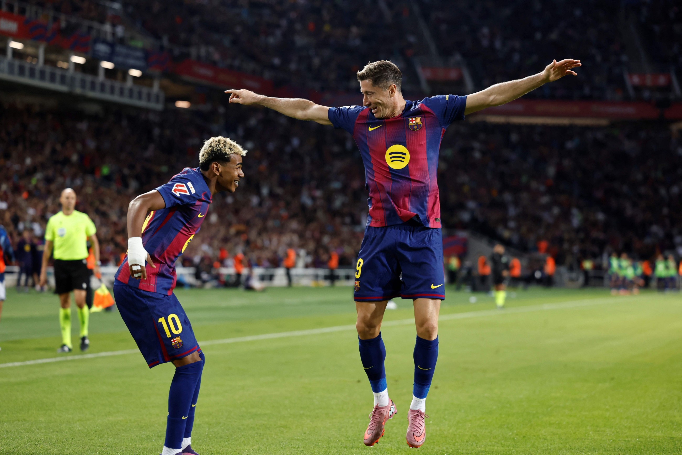 Yamal returns as Barcelona go top win victory over Sociedad