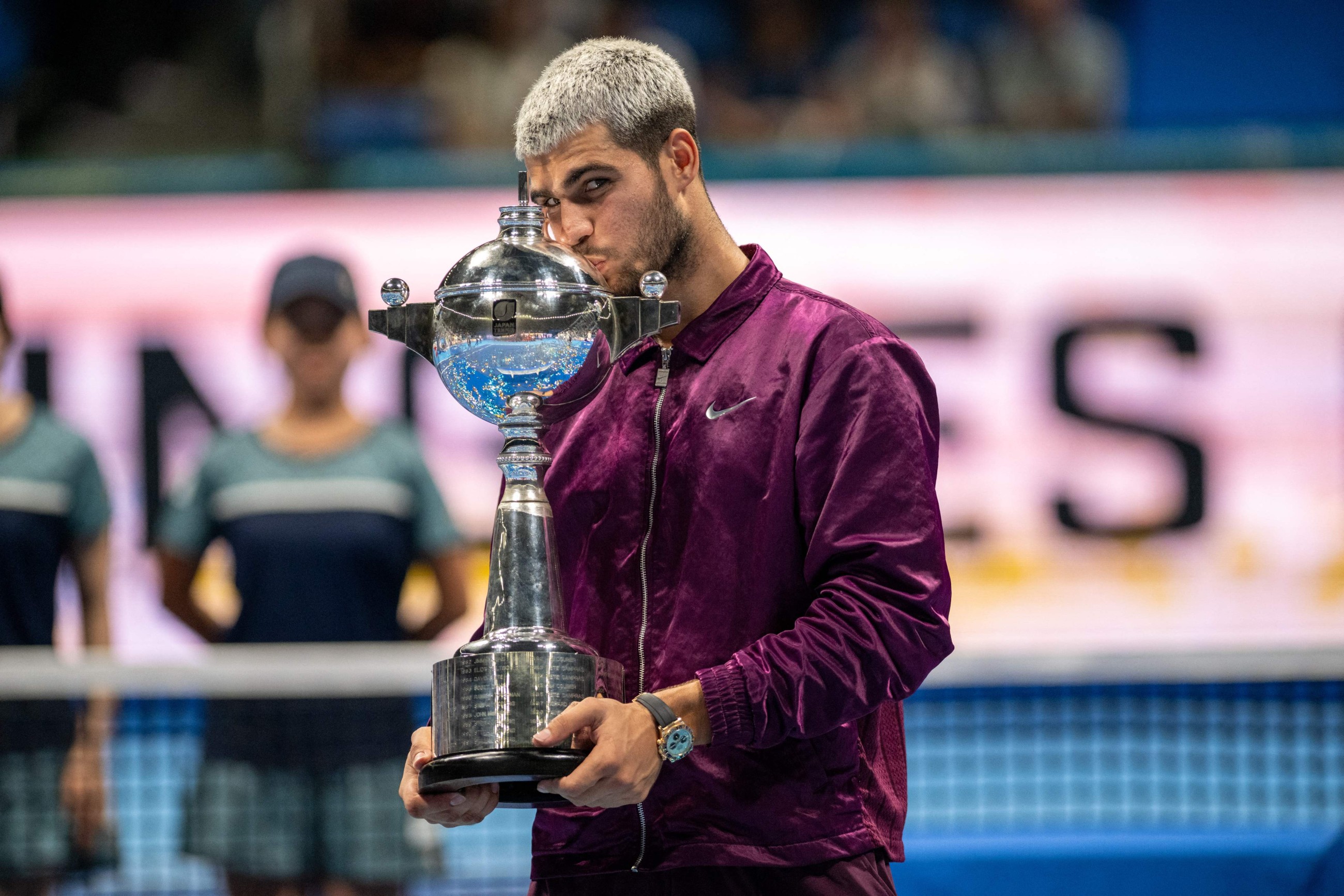 Alcaraz out of Shanghai after winning eighth title of season; Sinner in final