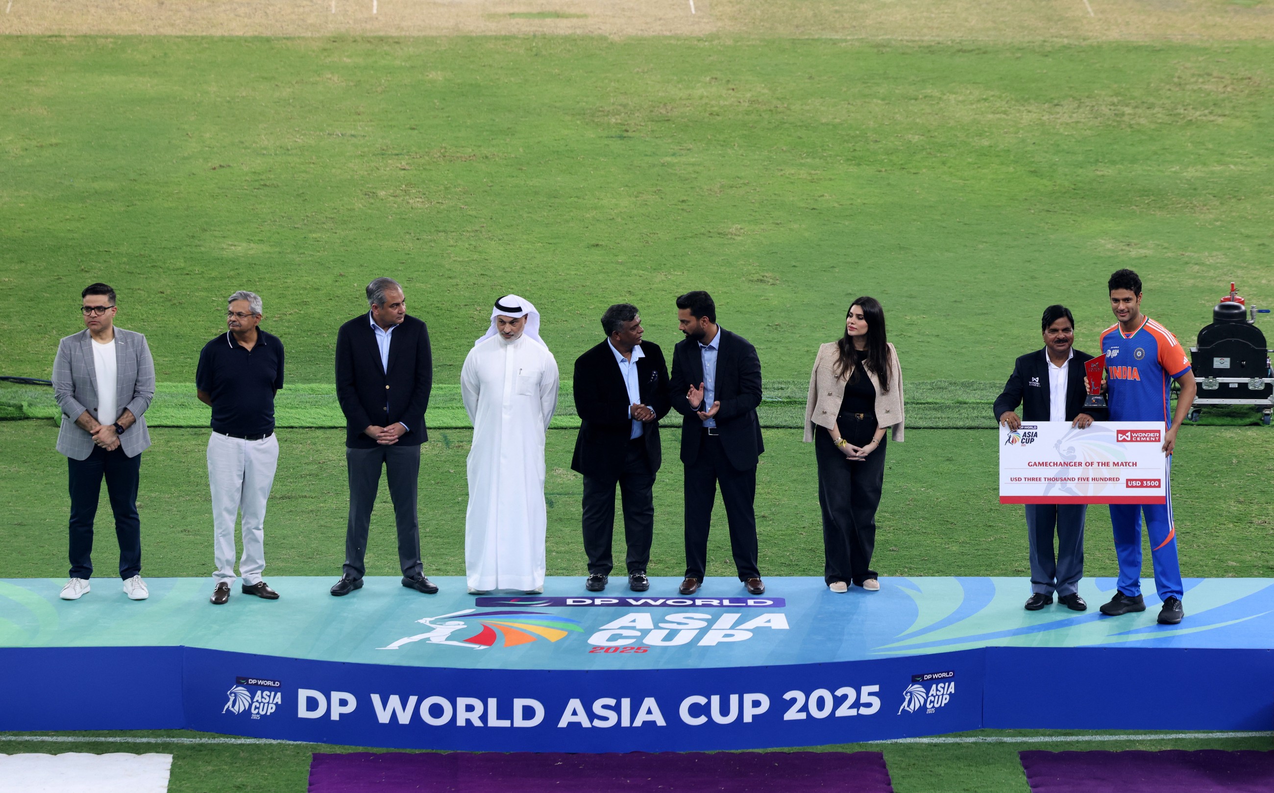 ACC chief Naqvi says India is still 'welcome' to receive Asia Cup from him