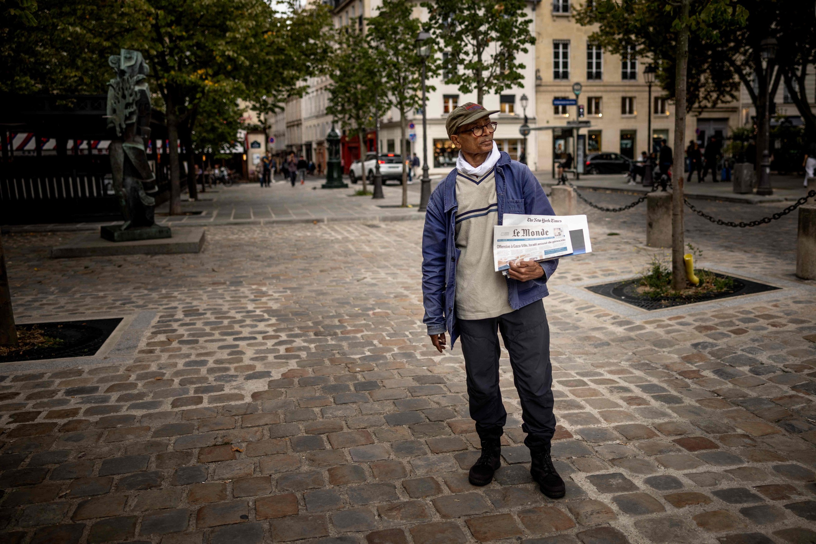 Meet Ali Akbar, the last newspaper hawker in Paris