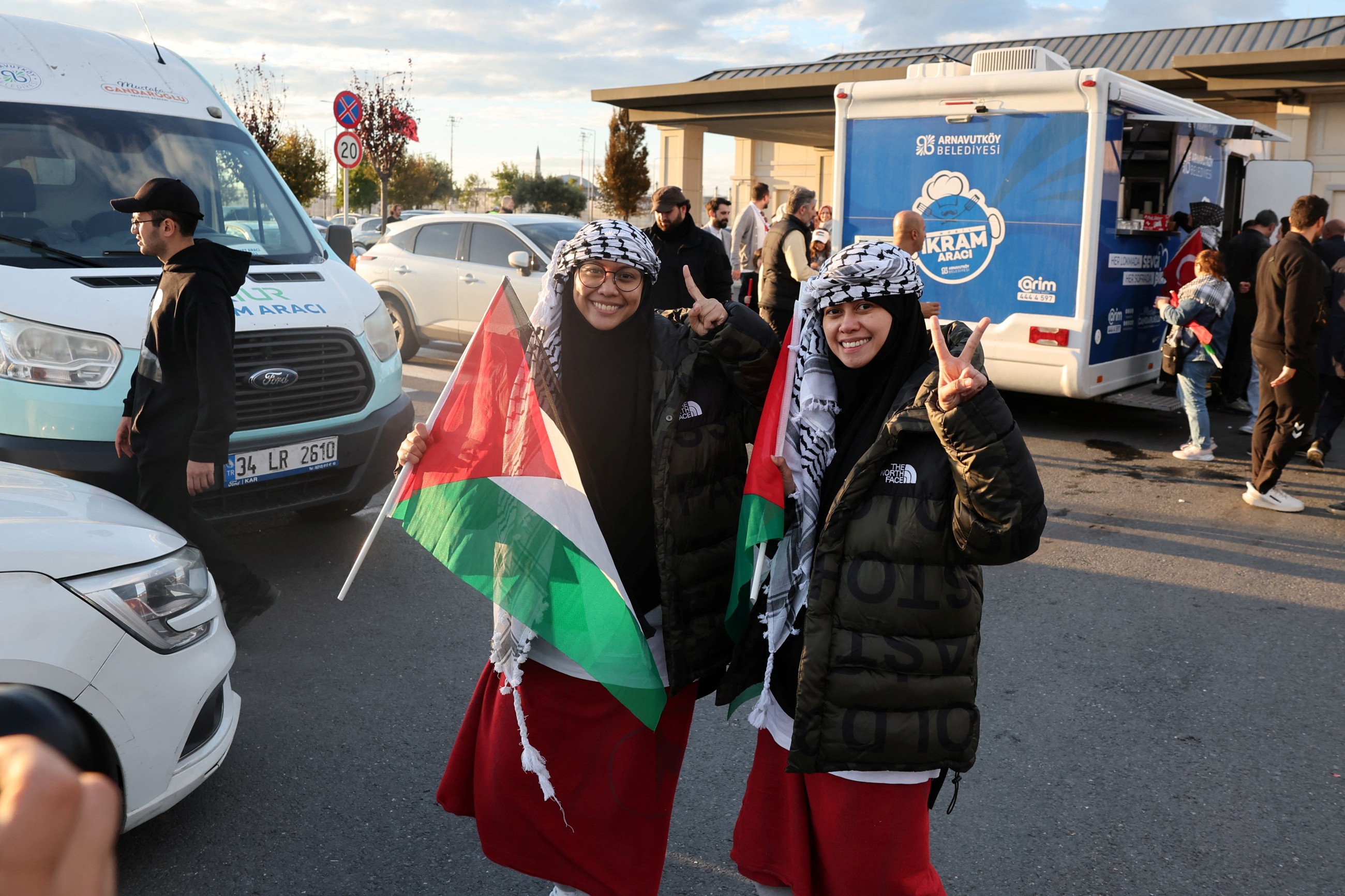 Group of 137 Gaza flotilla activists arrive in Turkey