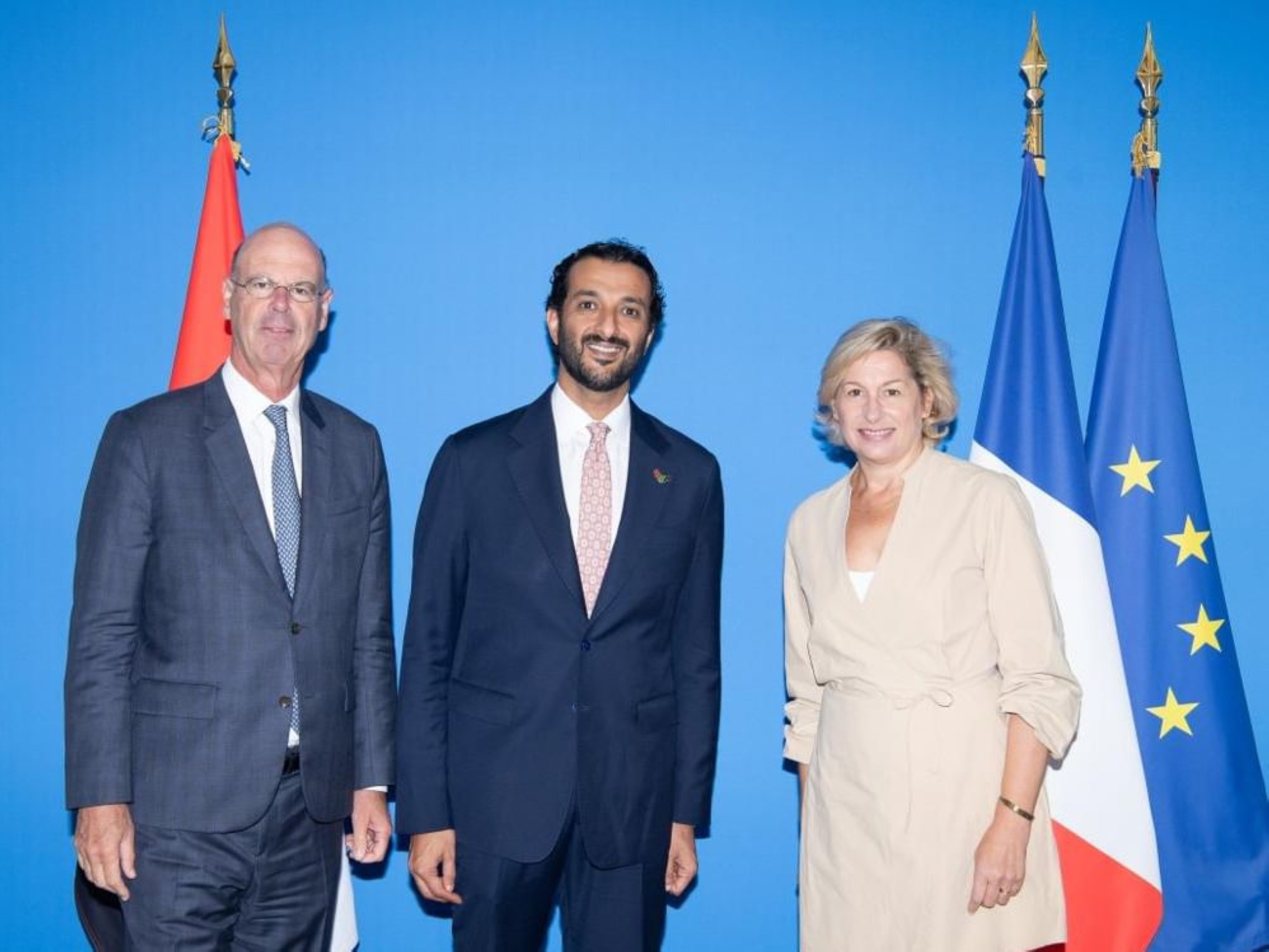 UAE, France discuss developing economic partnership, tourism cooperation