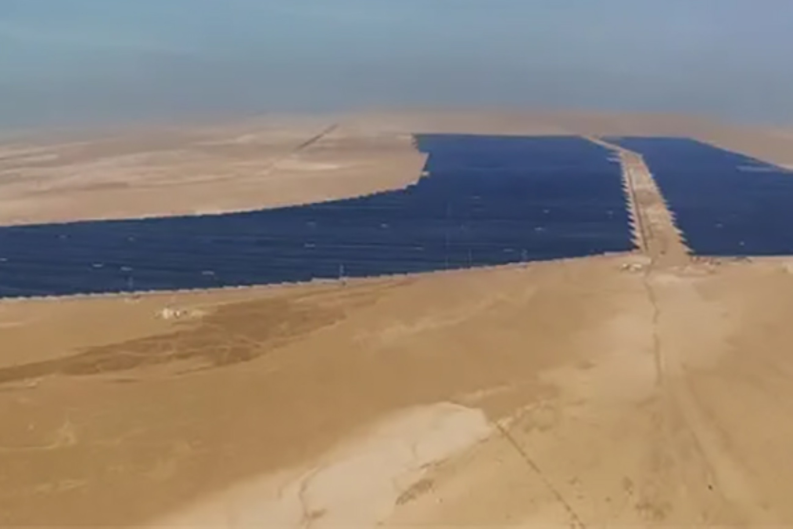 EWEC awards ENGIE, Masdar contract to develop Khazna solar power project