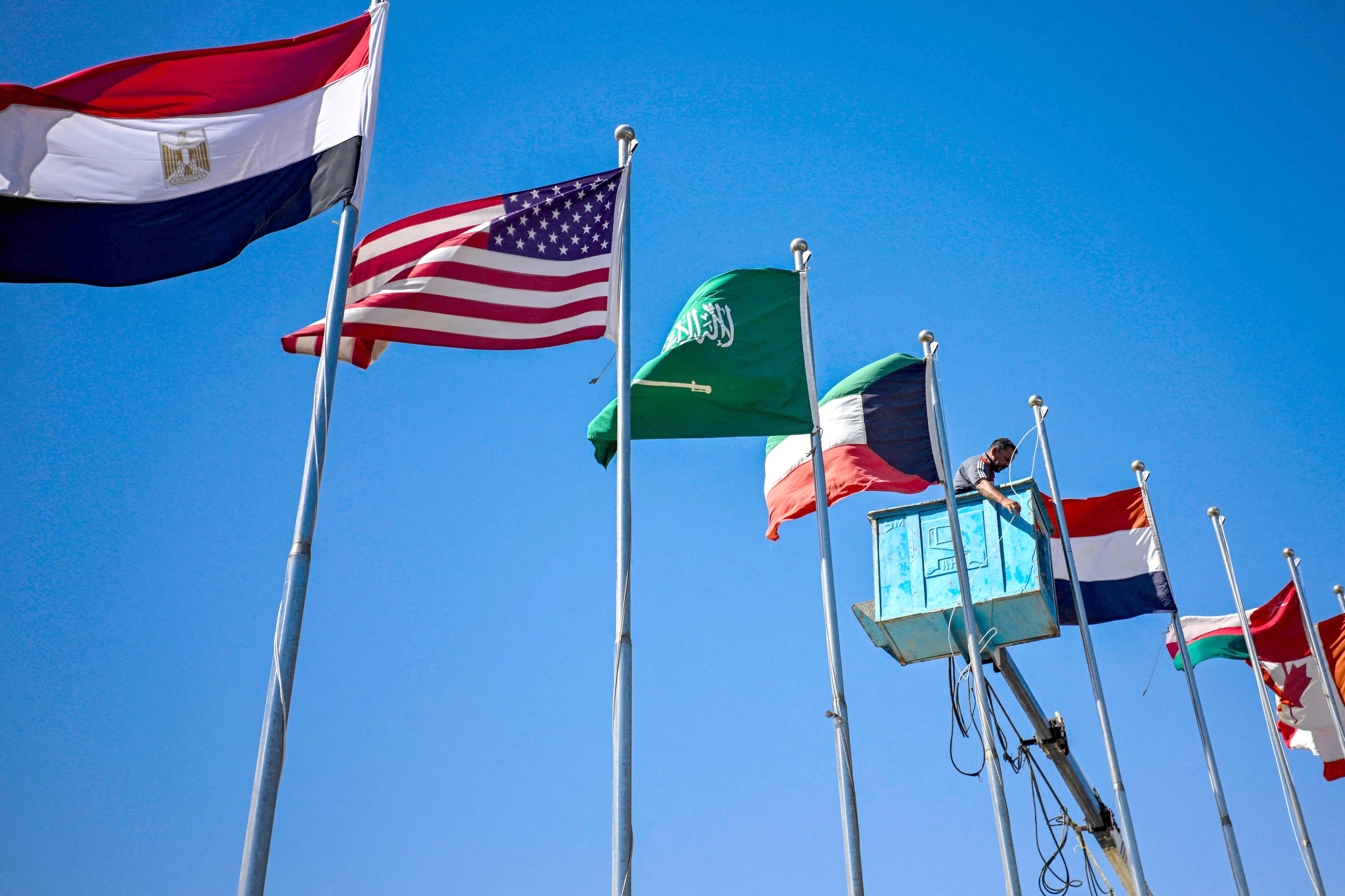 Trump, Sisi to chair Gaza peace summit on Monday: Egypt