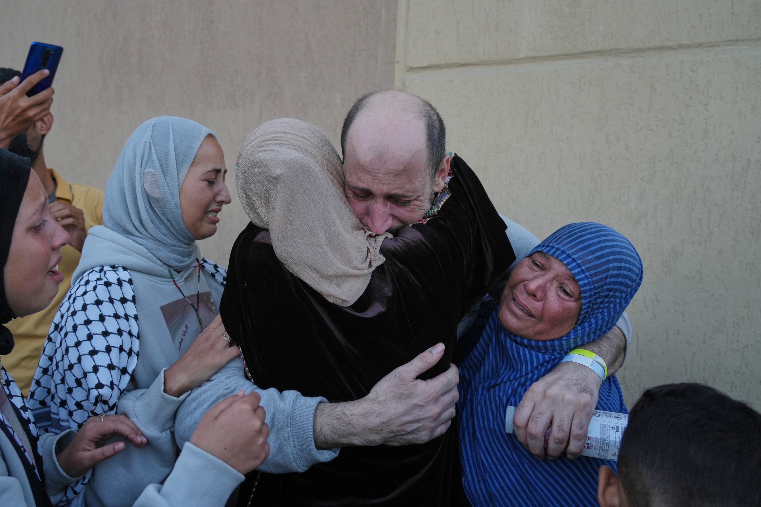 'New birth:' Palestinians freed from Israeli jails return to loved ones
