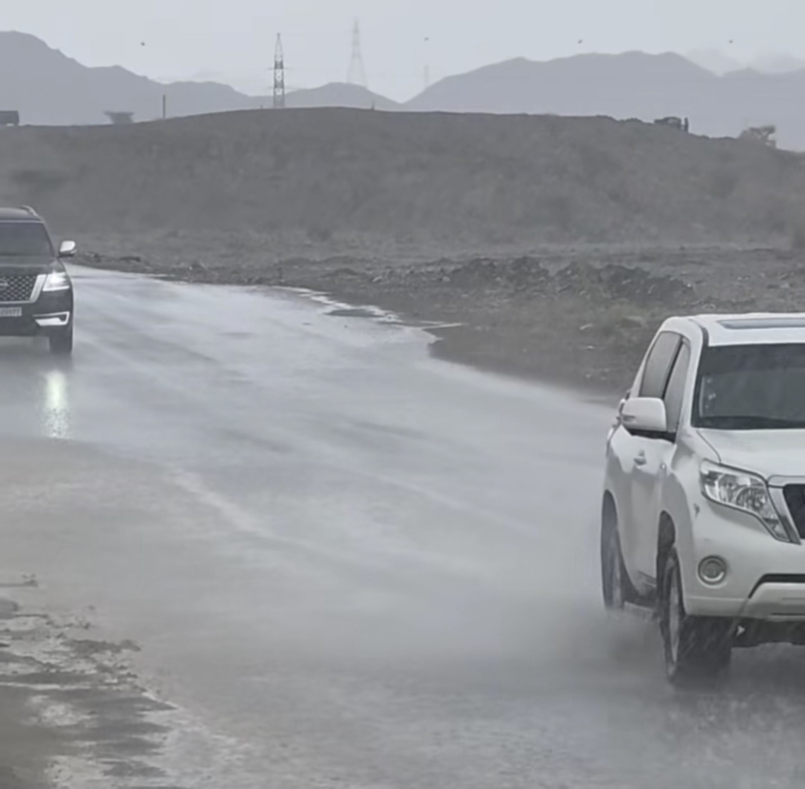 Parts of UAE experience rain as weather body expects more in coming days