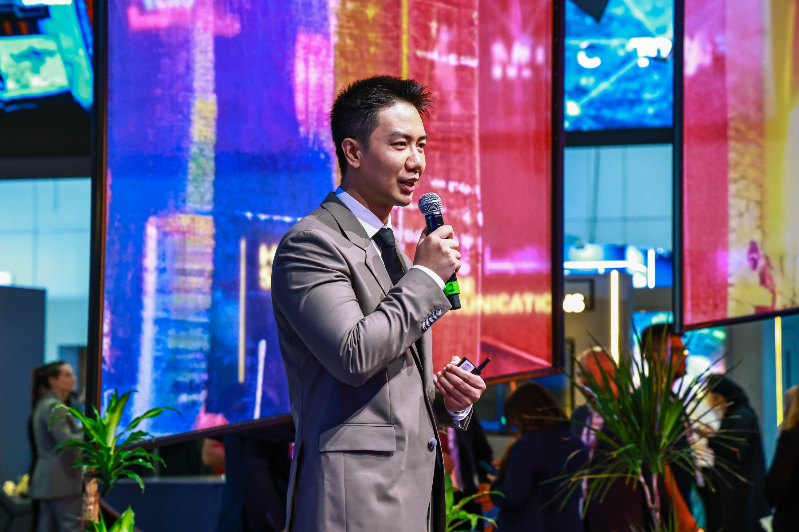 HONOR marks a remarkable presence at GITEX Global 2025, highlighting its leadership in human-centric AI technology