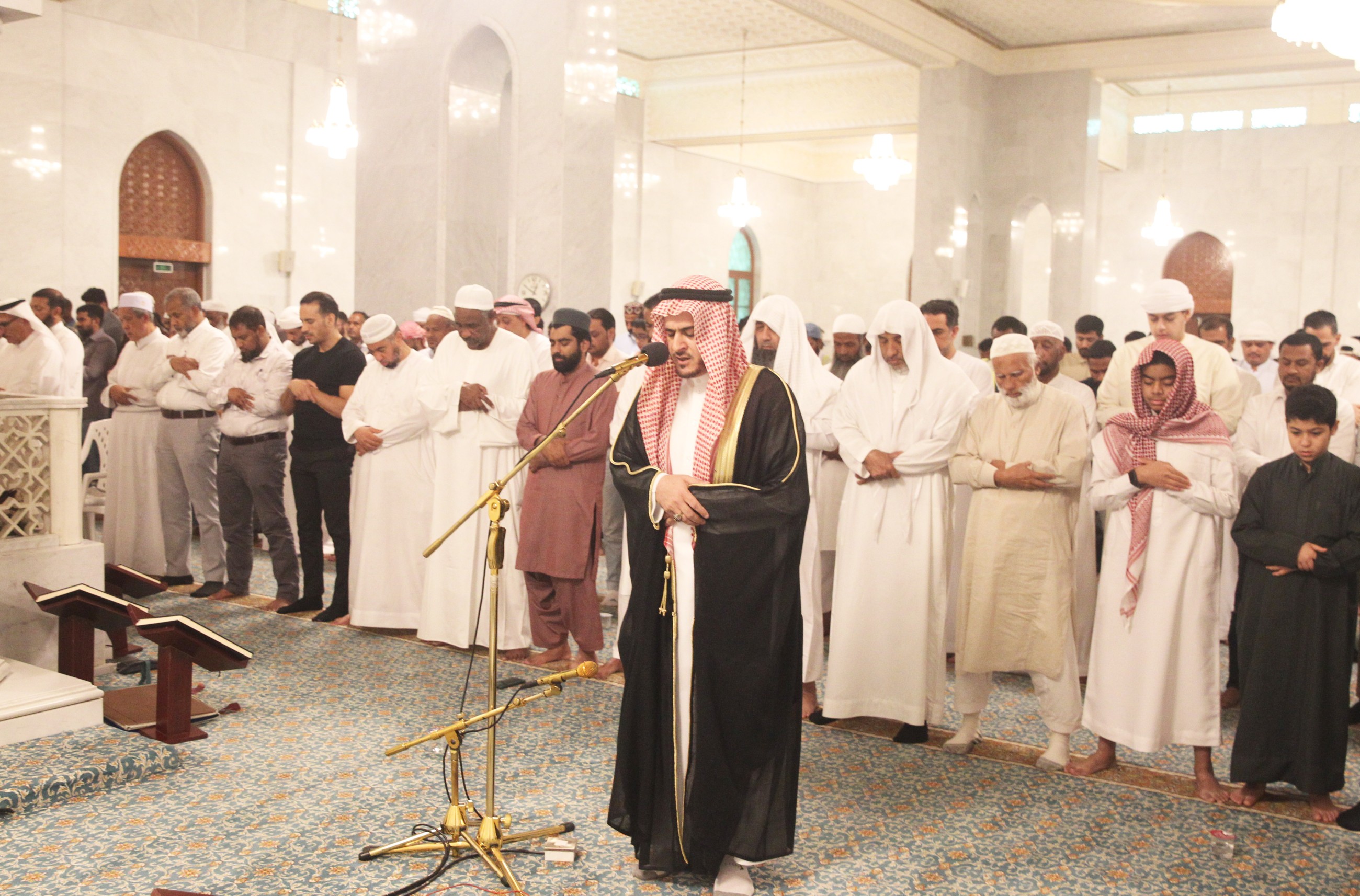Thousands of worshippers perform special prayer for rain across UAE's mosques