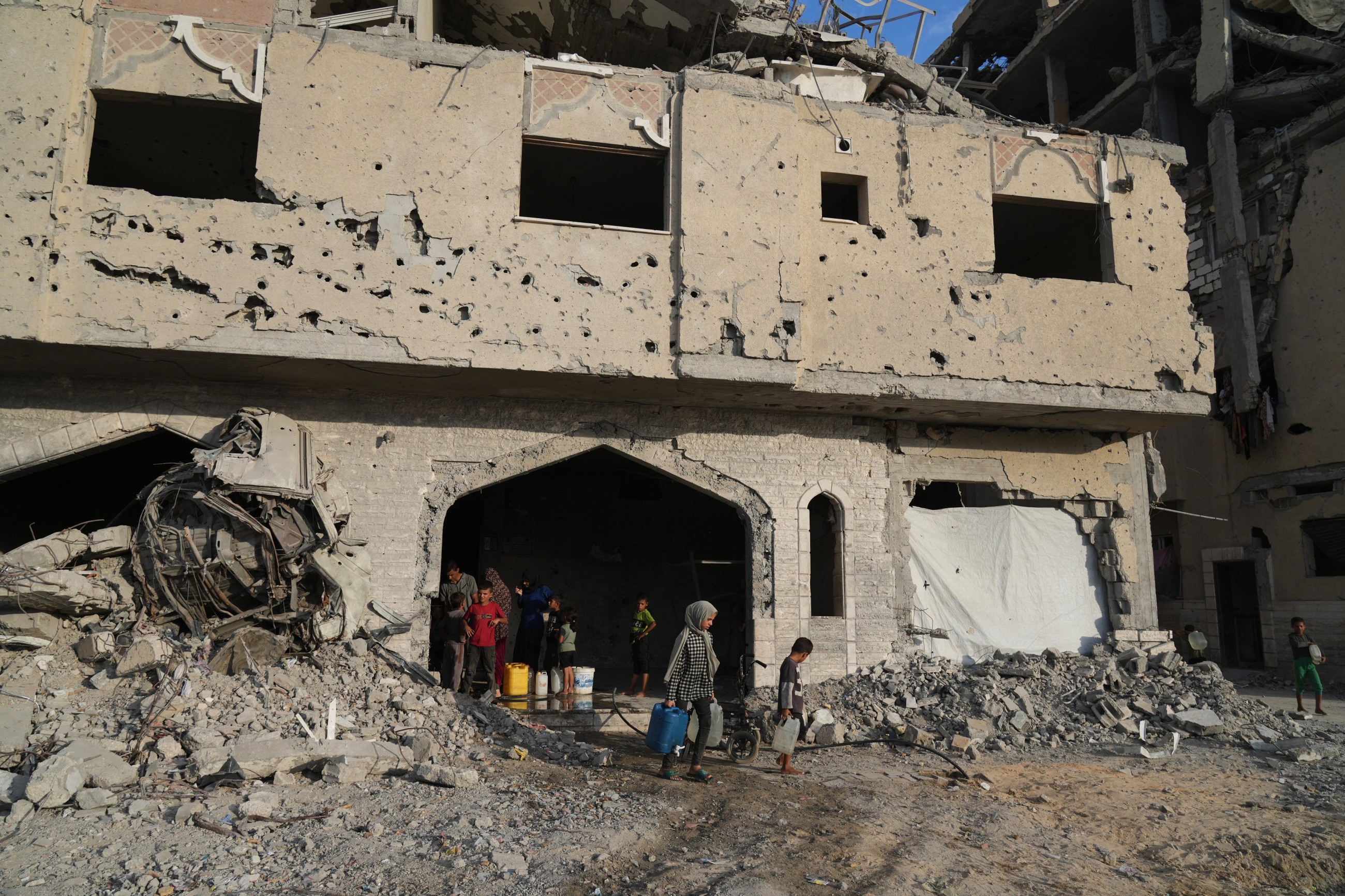 9 members of Palestinian family killed after Israeli forces fire at bus