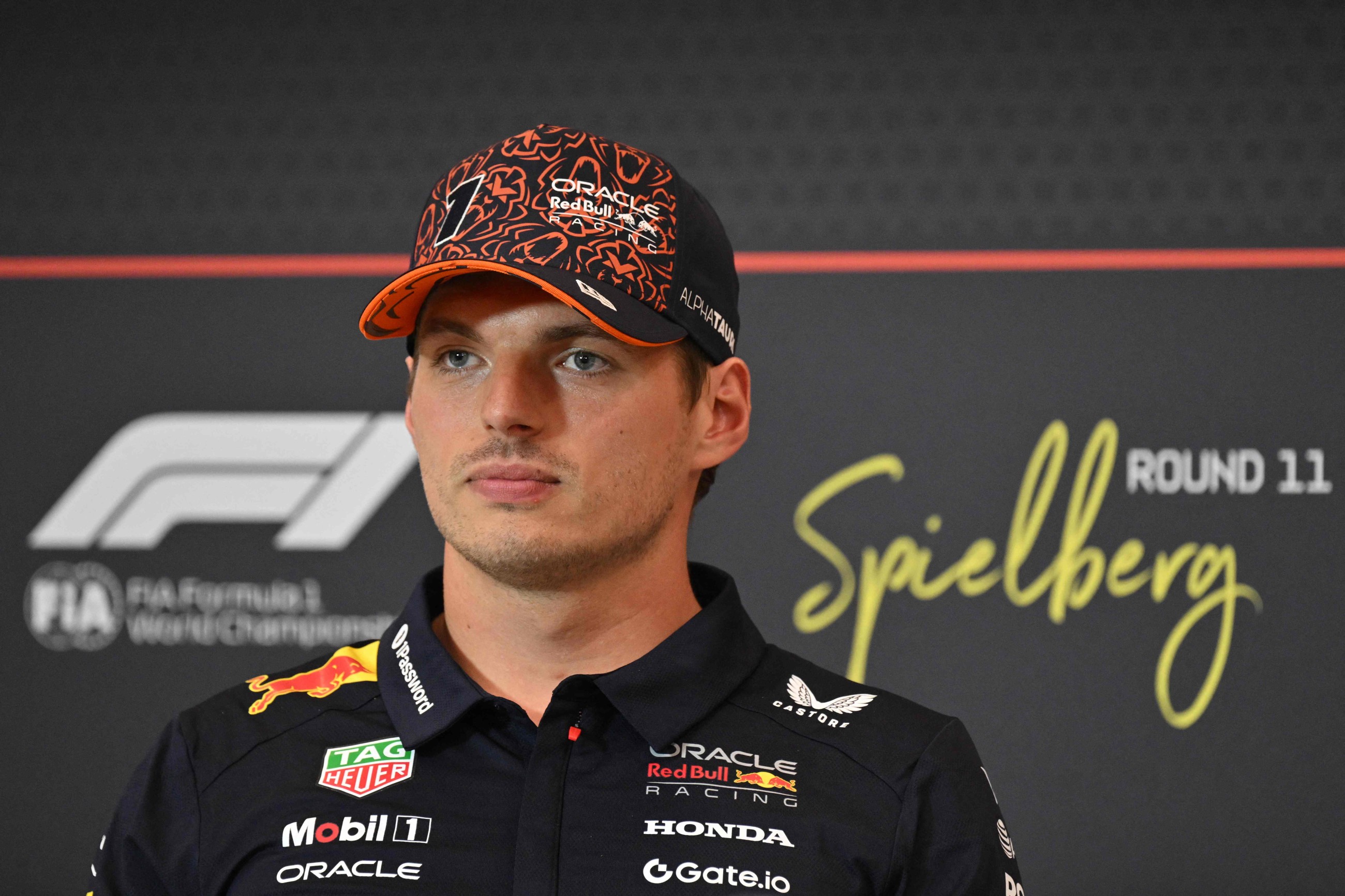 Verstappen still in title chase but seeks perfection as season draws  close to an end