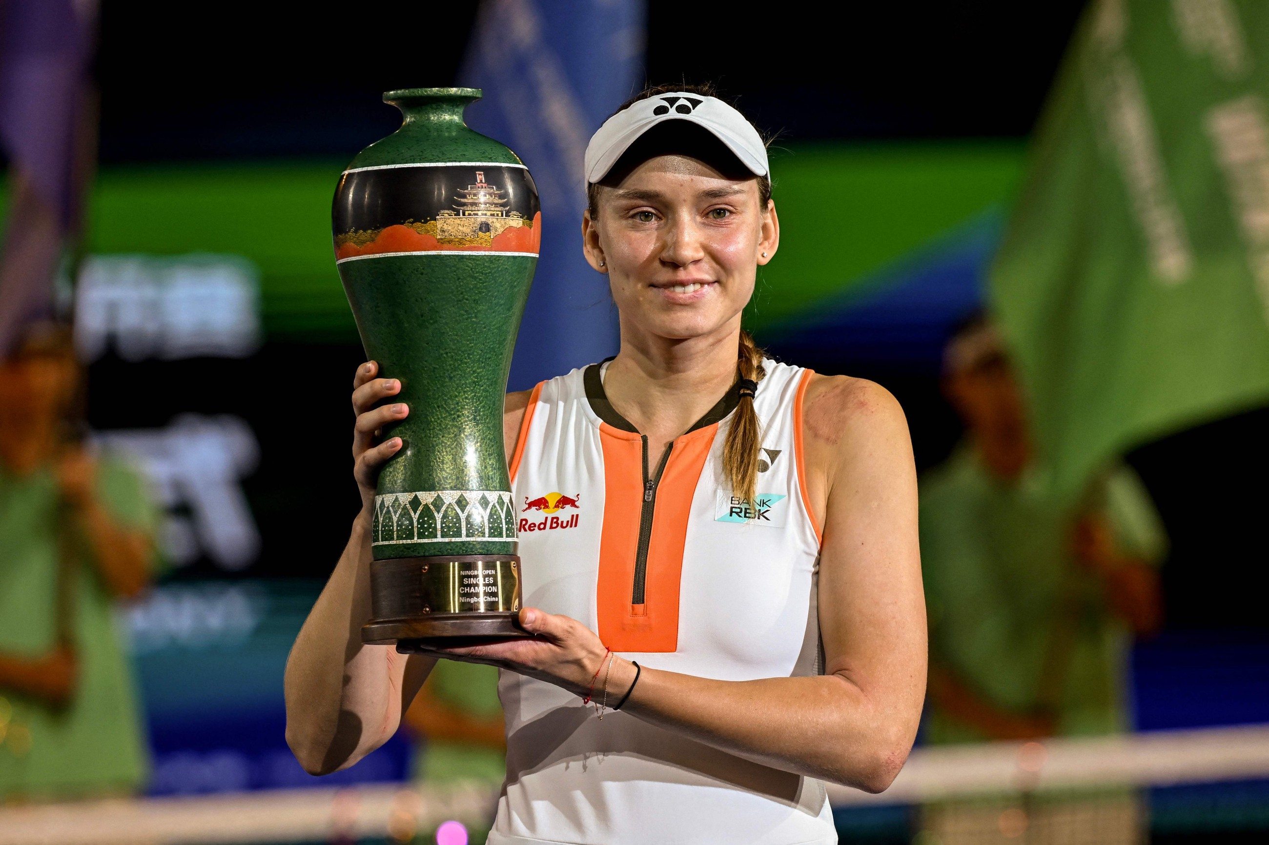 Rybakina rallies to claim Ningbo Open; Medvedev ends title drought