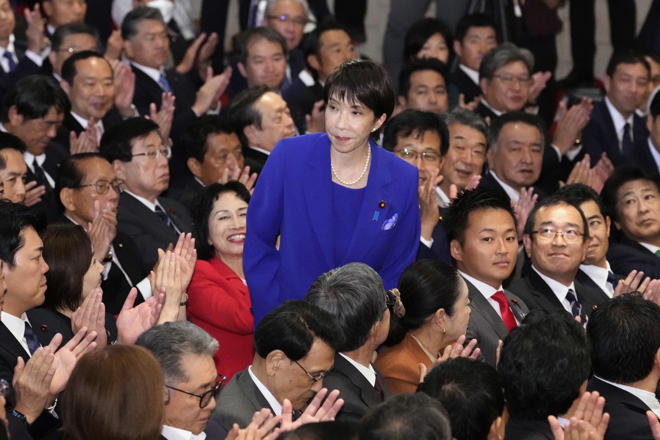 UAE leaders congratulate new Prime Minister of Japan