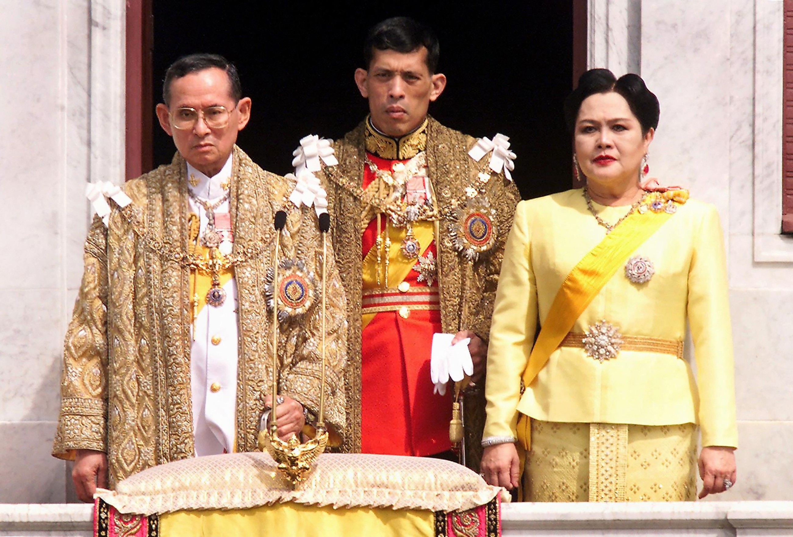 UAE leaders offer condolences to Thai king on passing of his mother