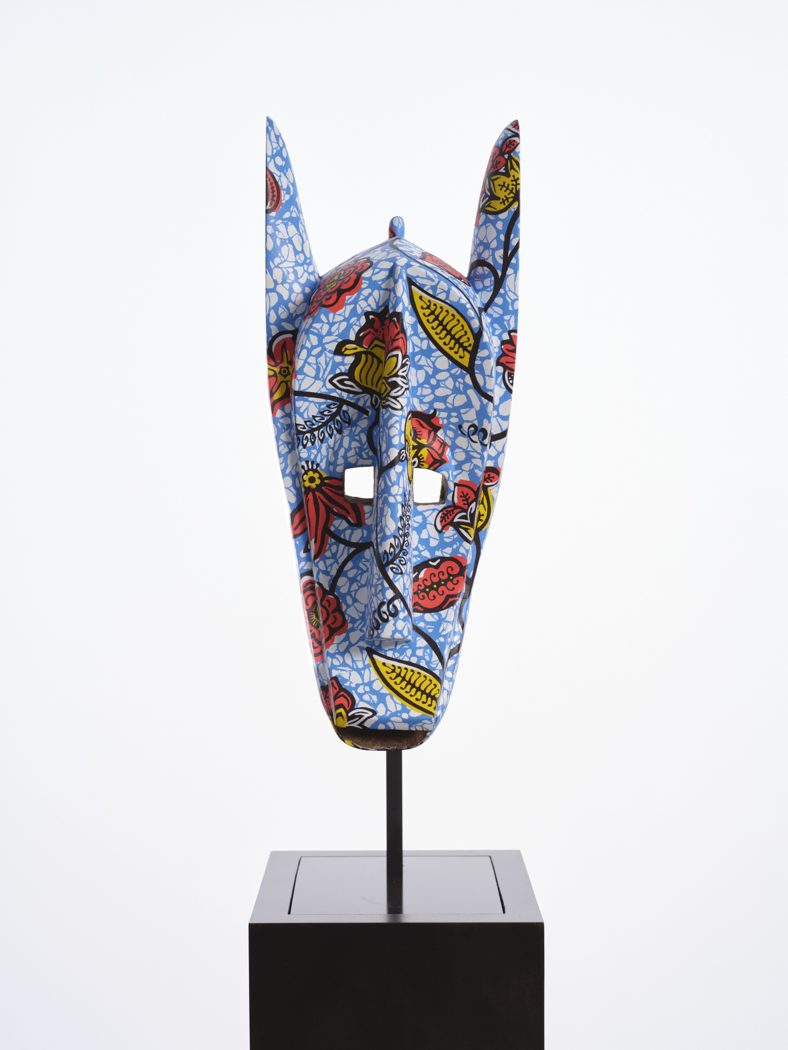 Efie Gallery hosts works of contemporary artists in The Shape of Things to Come