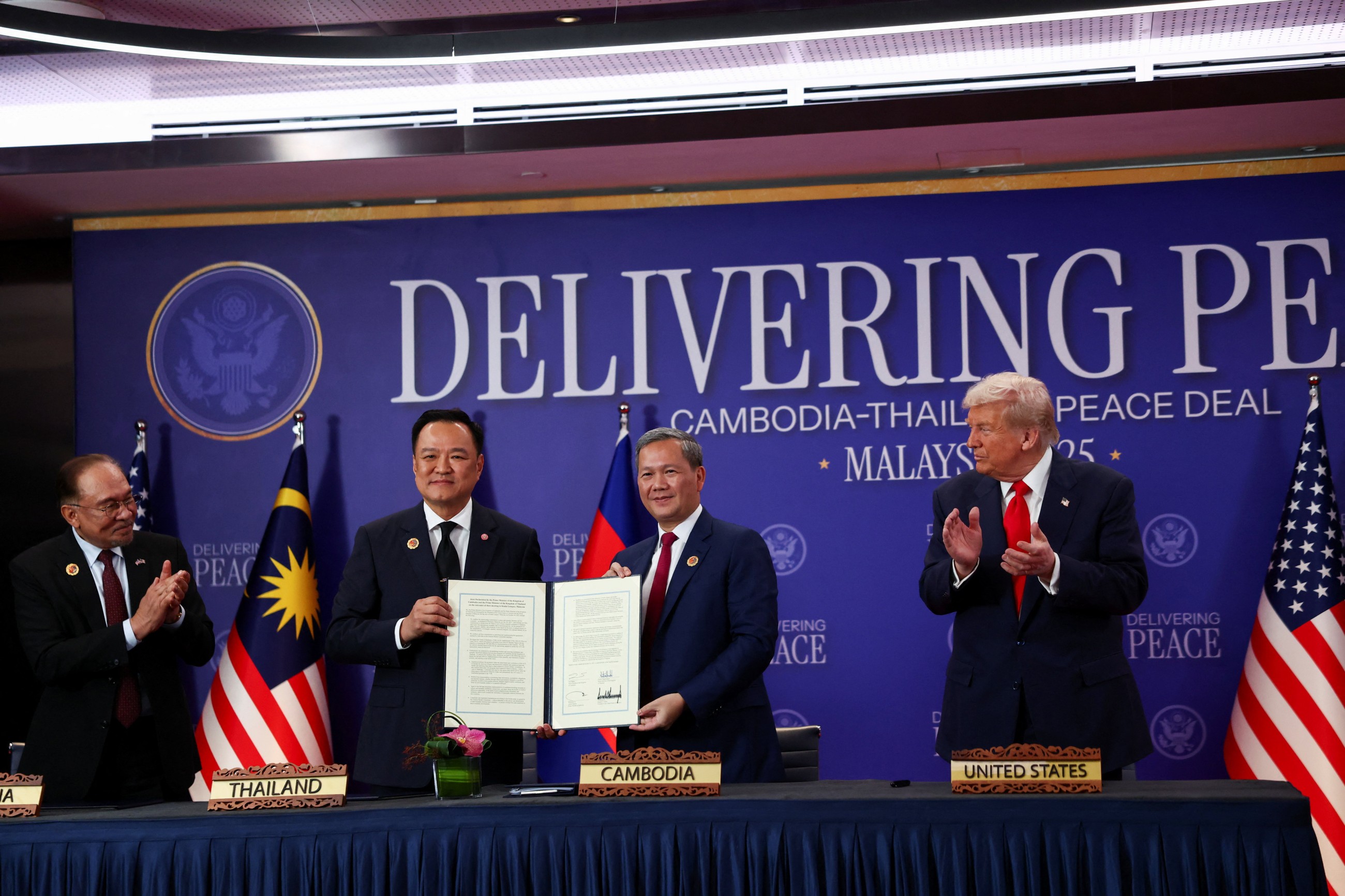 Trump attends ceasefire ceremony with Thailand and Cambodia