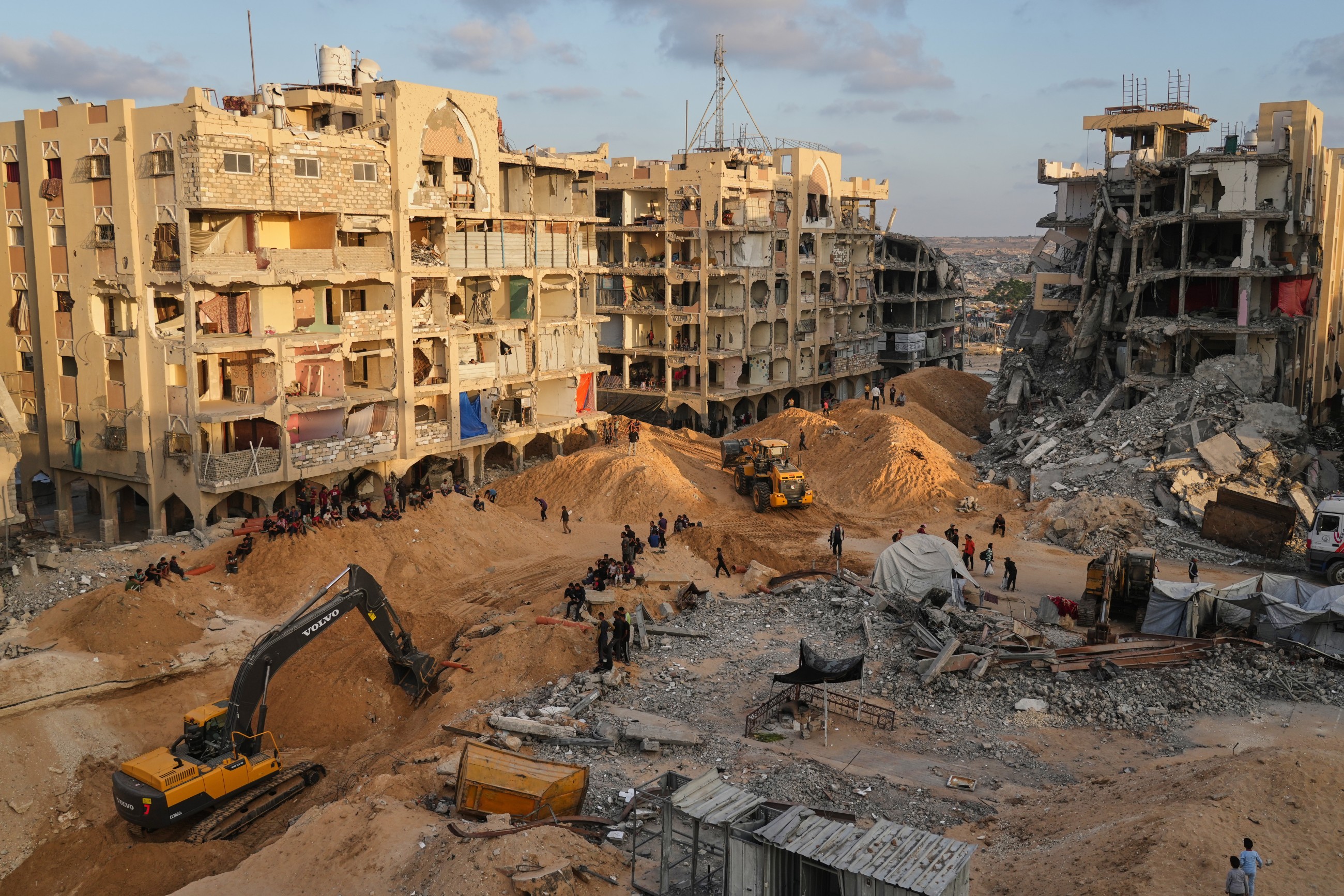 Hamas expands search for remains of hostages in Gaza as Egypt joins effort