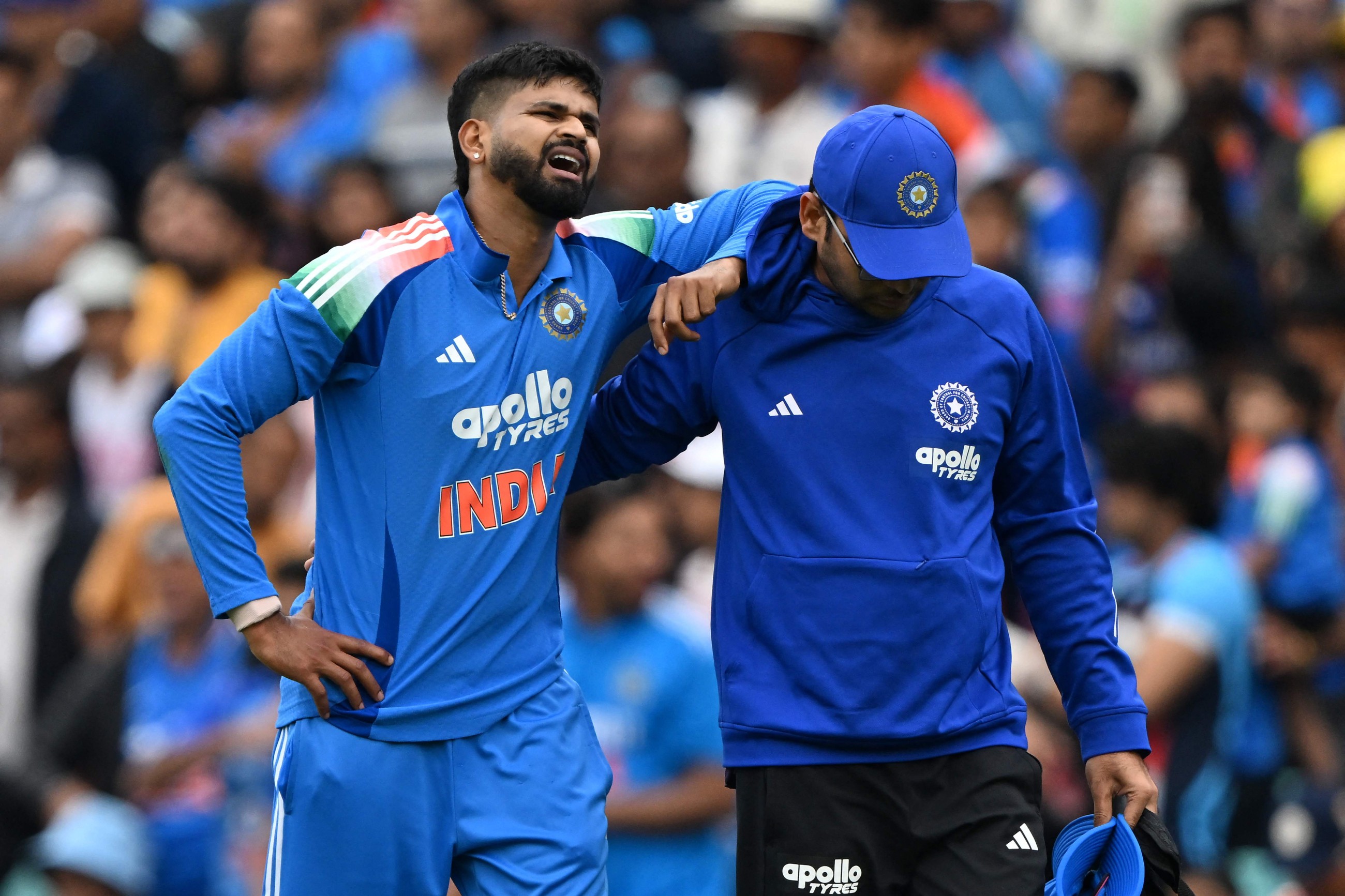 Indian batsman Iyer hospitalised after left rib cage injury during fielding in Sydney