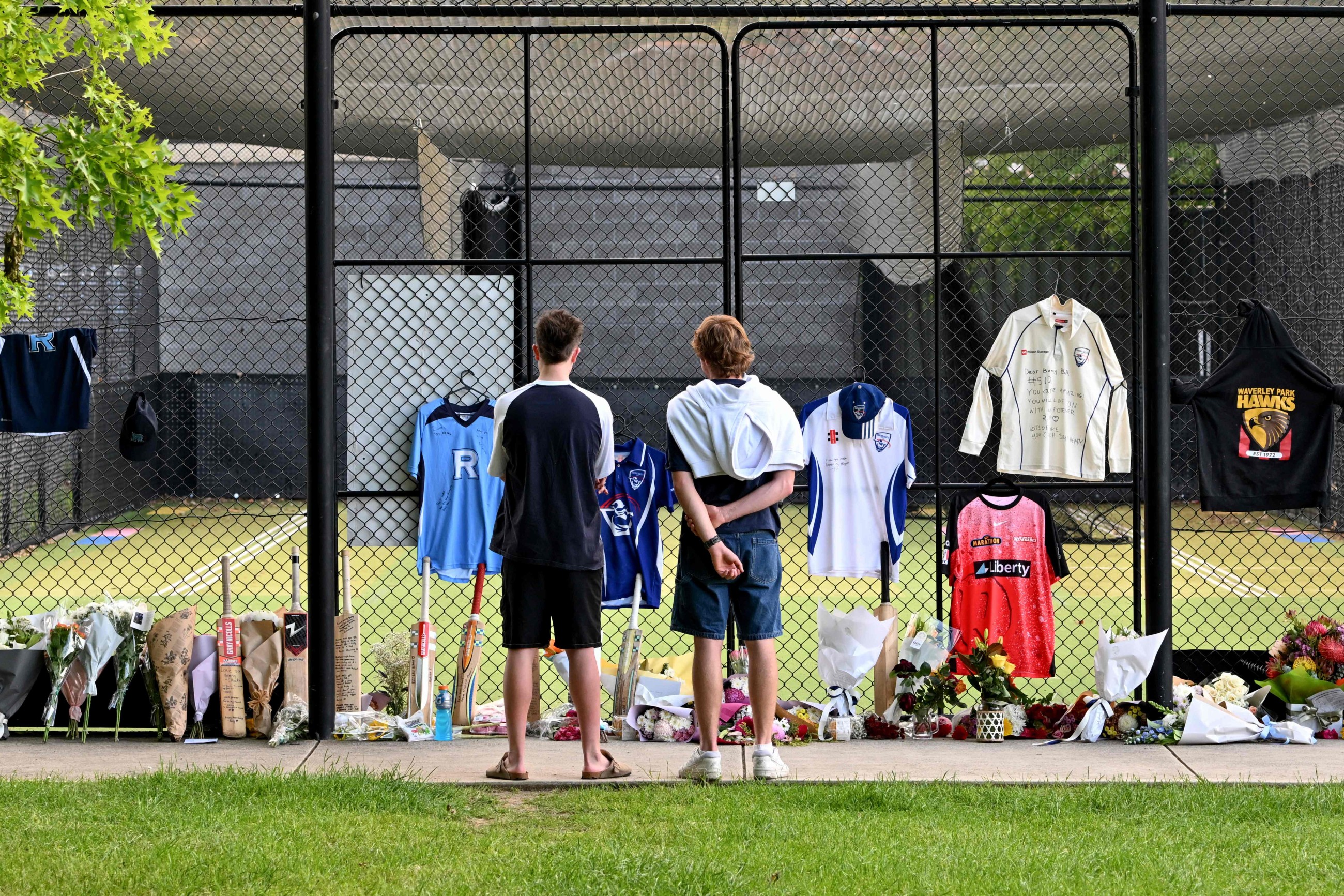 Teenage Australian cricketer dies after being hit by ball