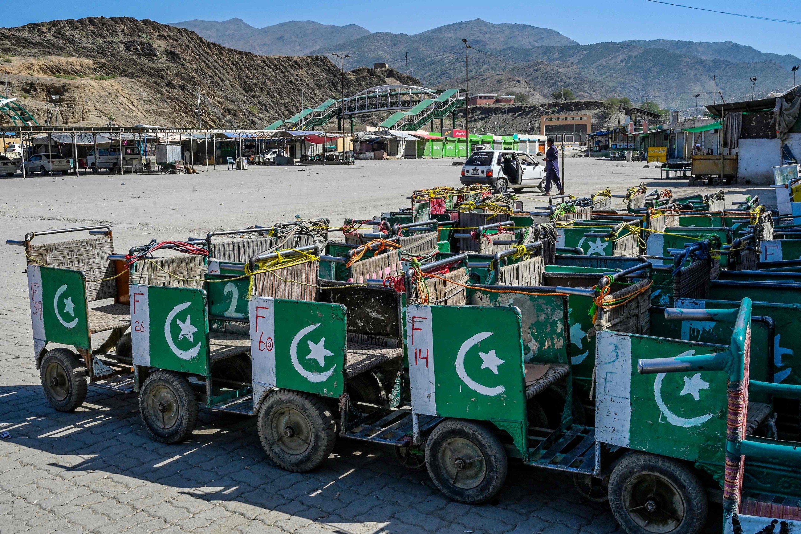 Pakistan says ceasefire holds after Afghan govt 'assurances'