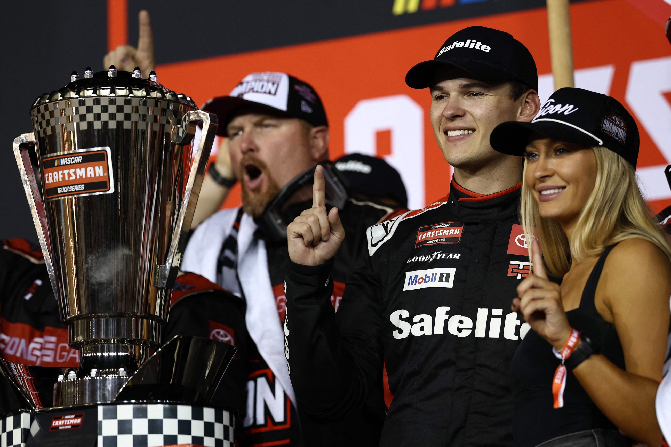 Corey Heim shakes off pressure to win NASCAR Truck Series title