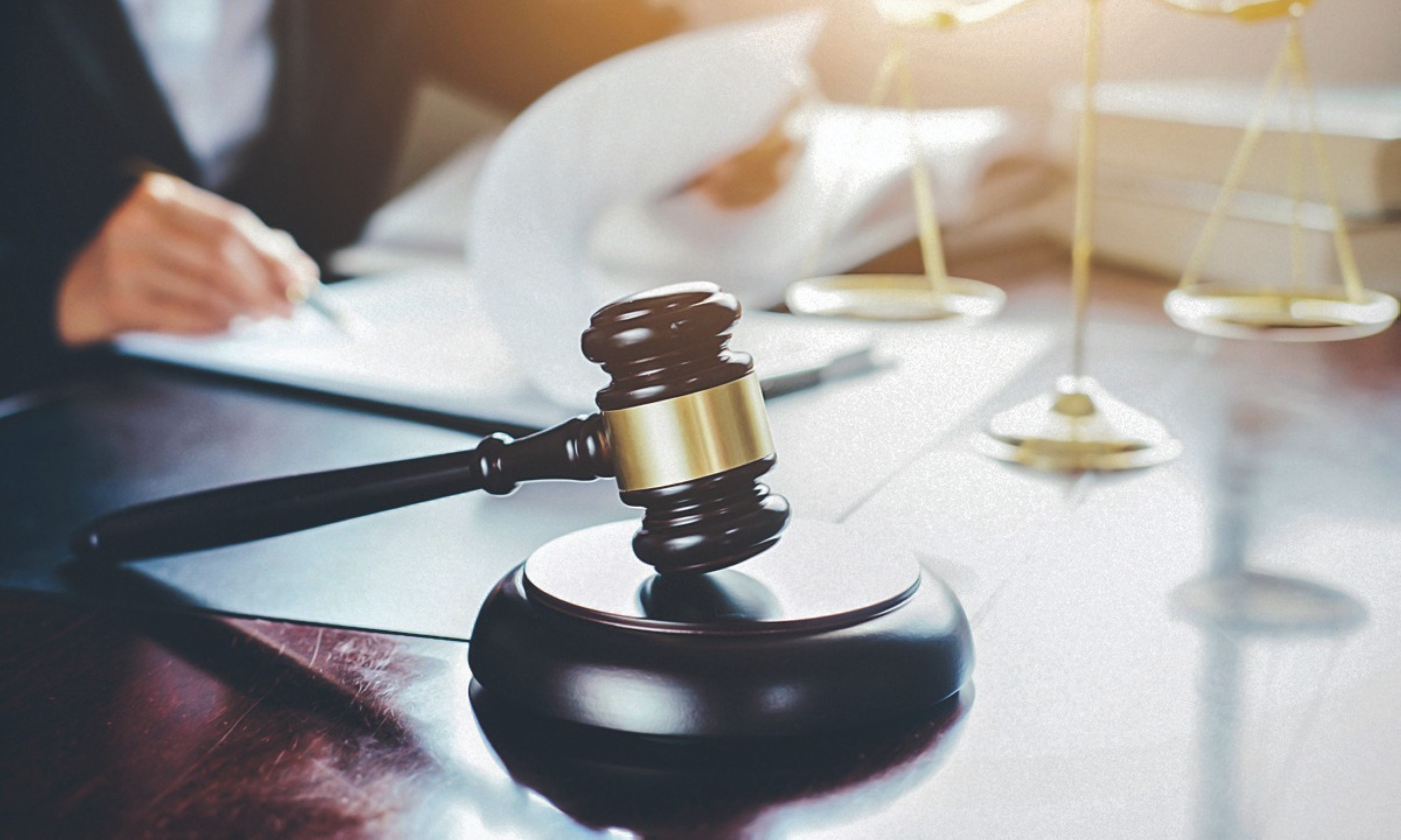 Dubai jails two men, fines Dhs201,000 for defrauding investor in fake hotel lease scam