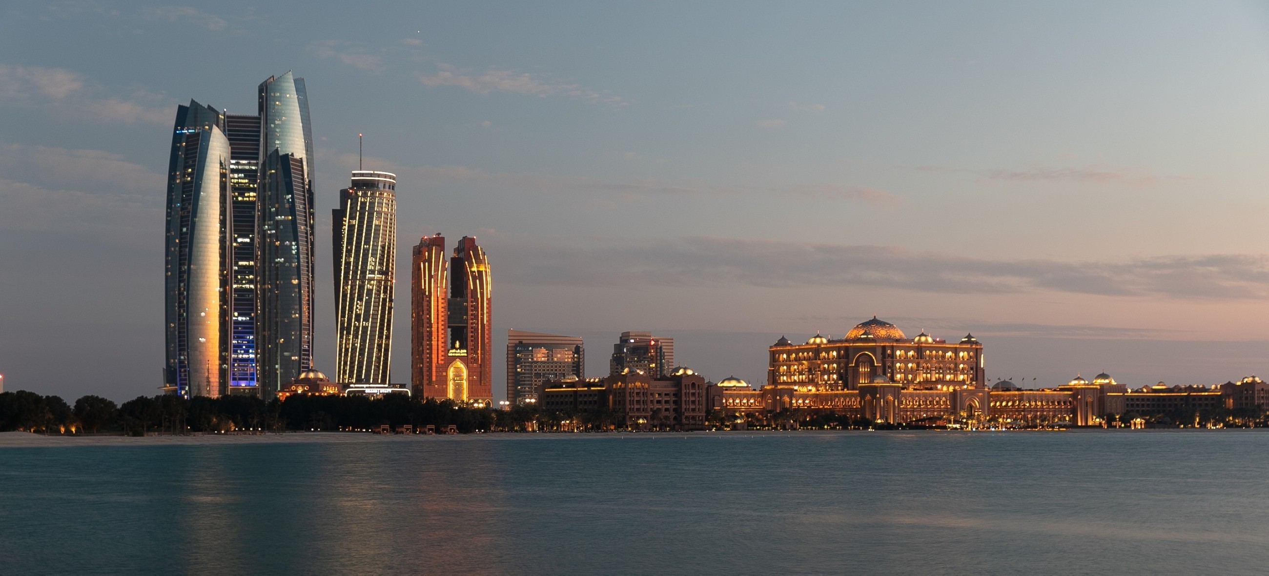 Abu Dhabi shuts two businesses, issues 61 warnings for violations