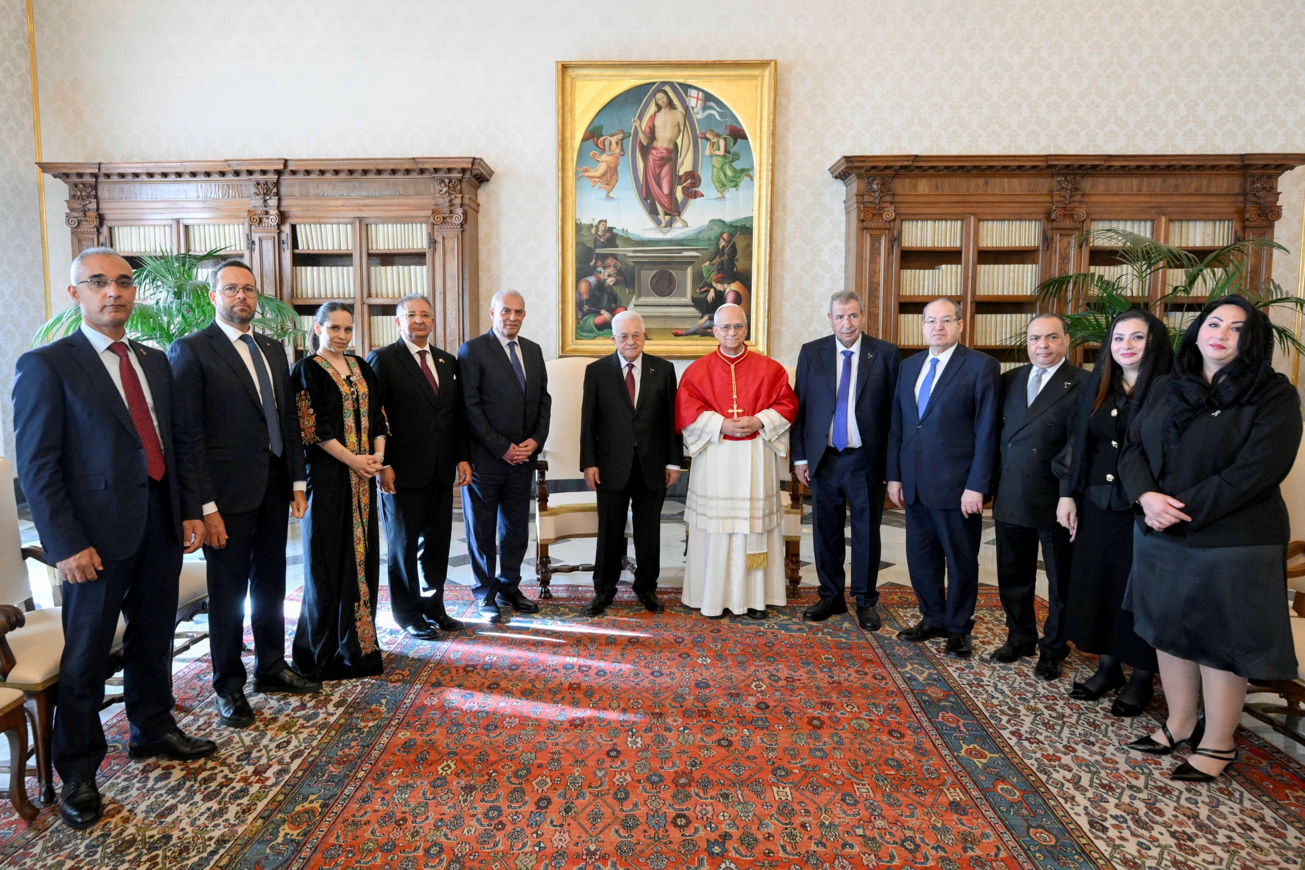 Pope Leo meets Palestinian president, discusses urgent need for Gaza aid, two-state solution