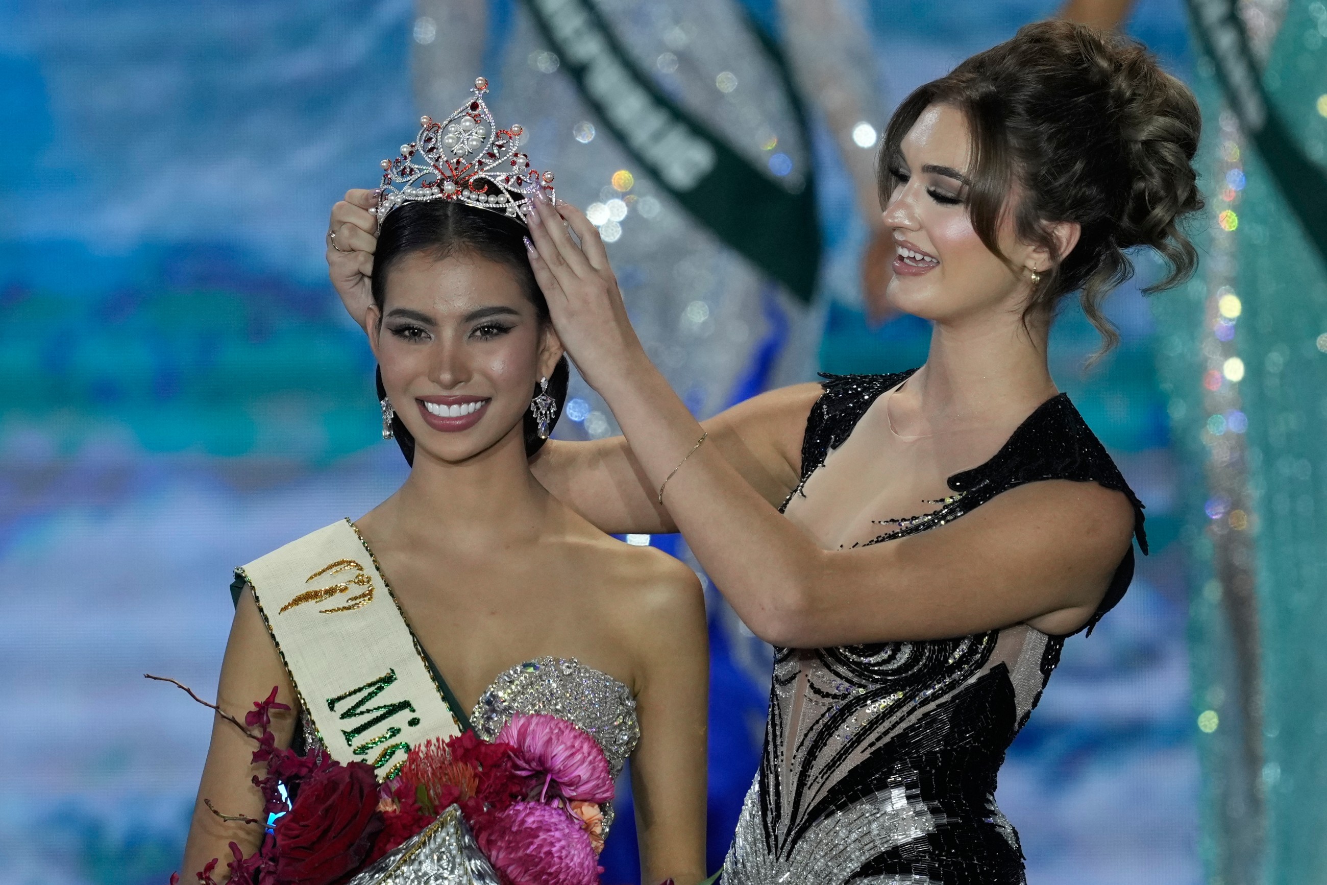 Mistreatment forces contestants to walkout with tears at Miss Universe pageant in Thailand