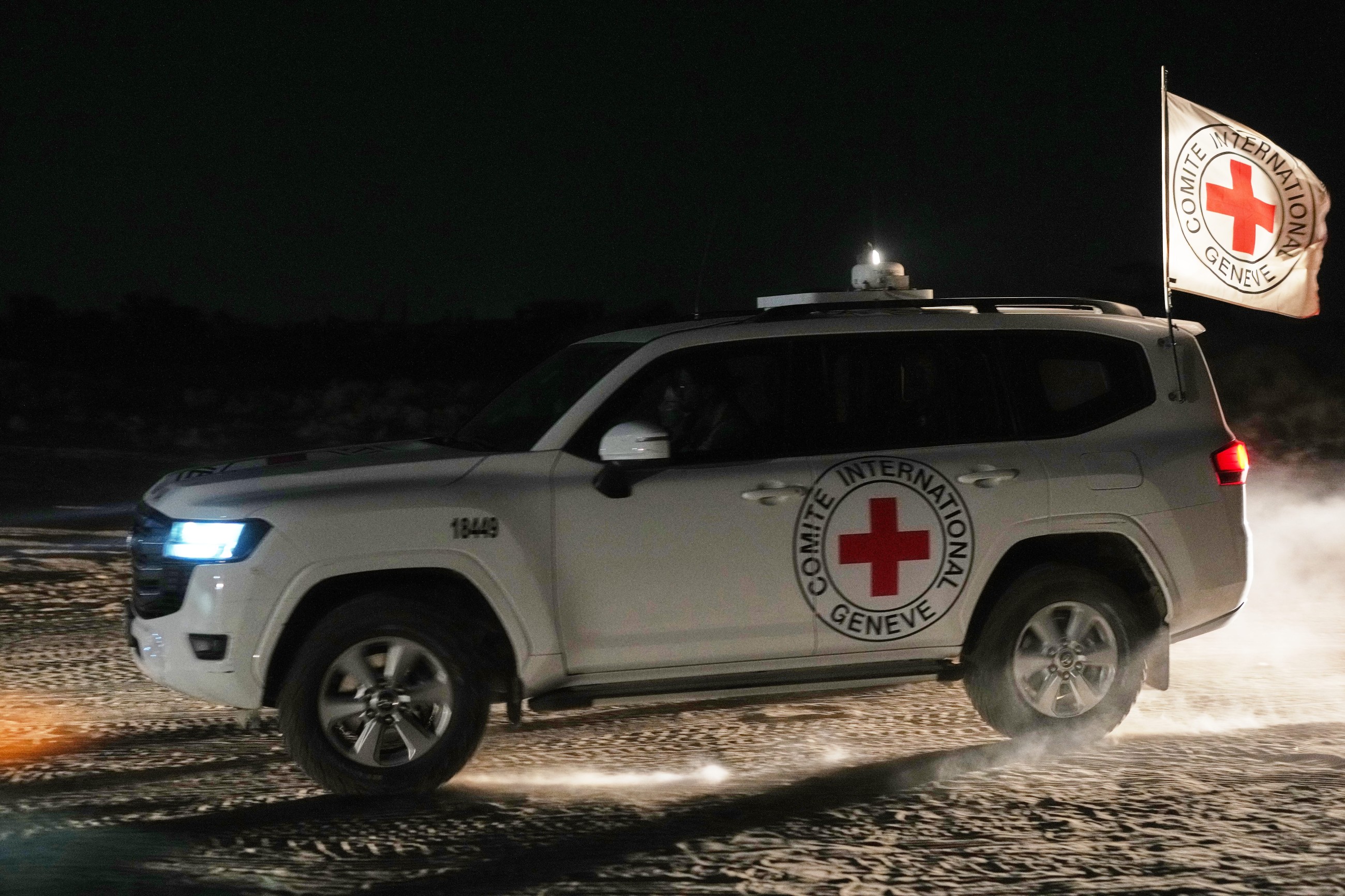 Death toll tops 69,000 as Israel and Hamas exchange remains