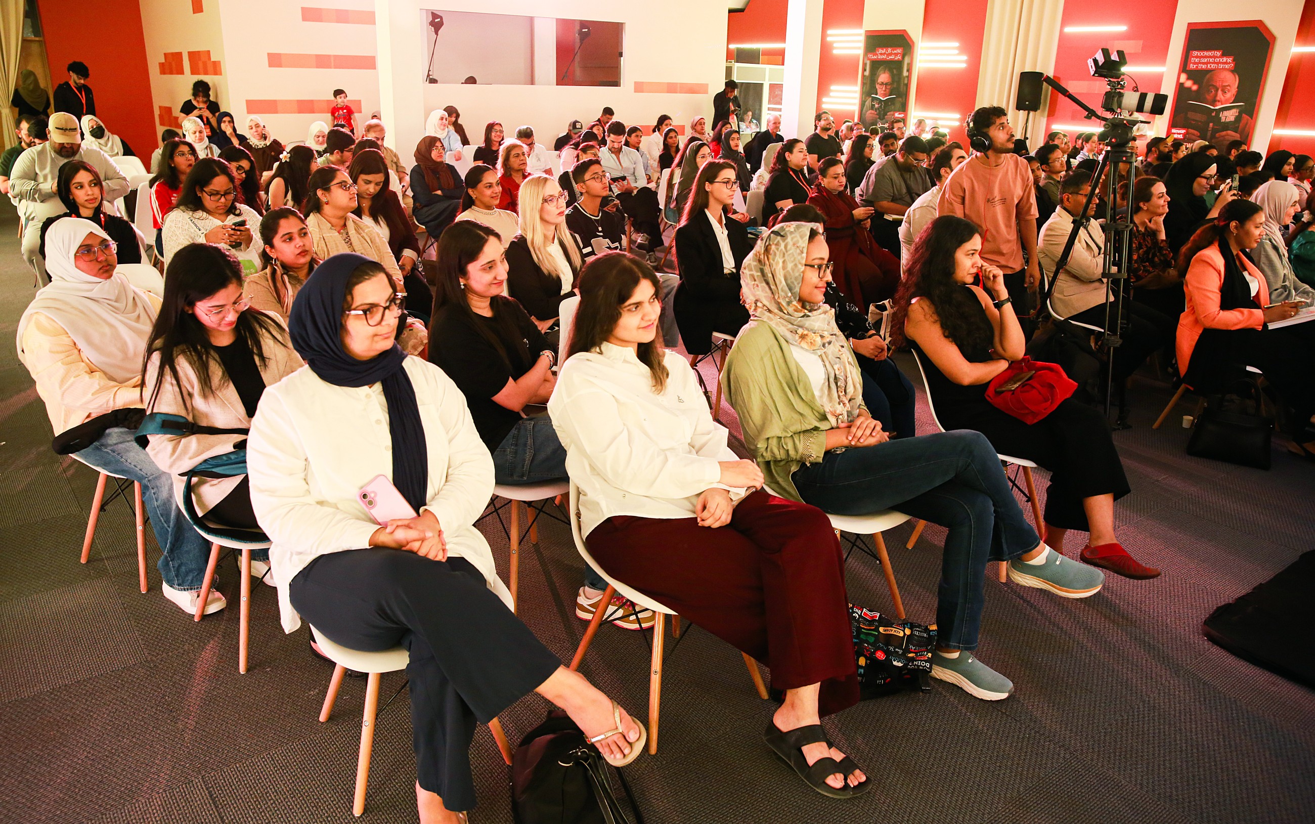 Book lovers converge at Sharjah to listen to constellation of writers